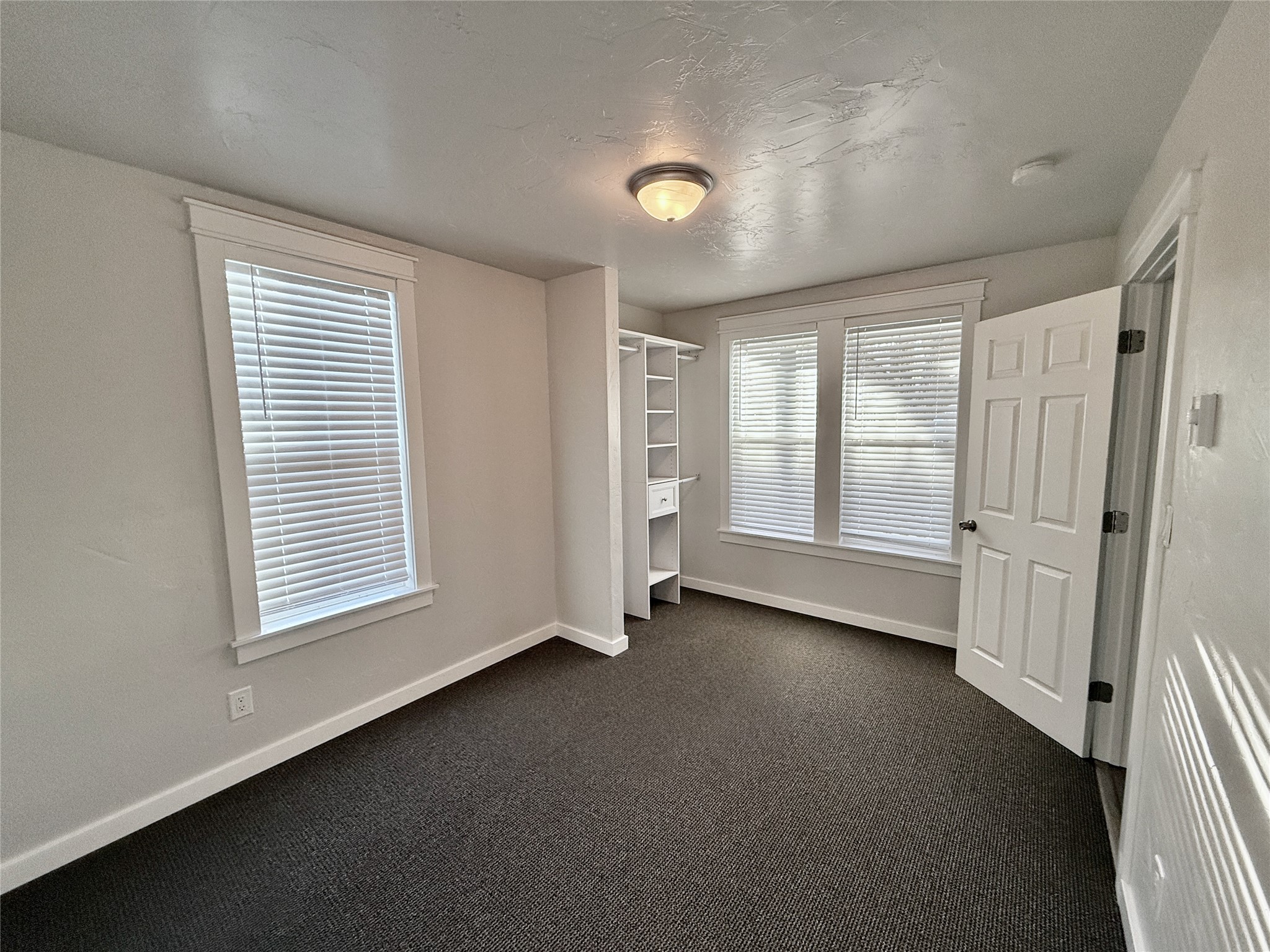 506 1st Avenue E A,b,c Property Photo 7