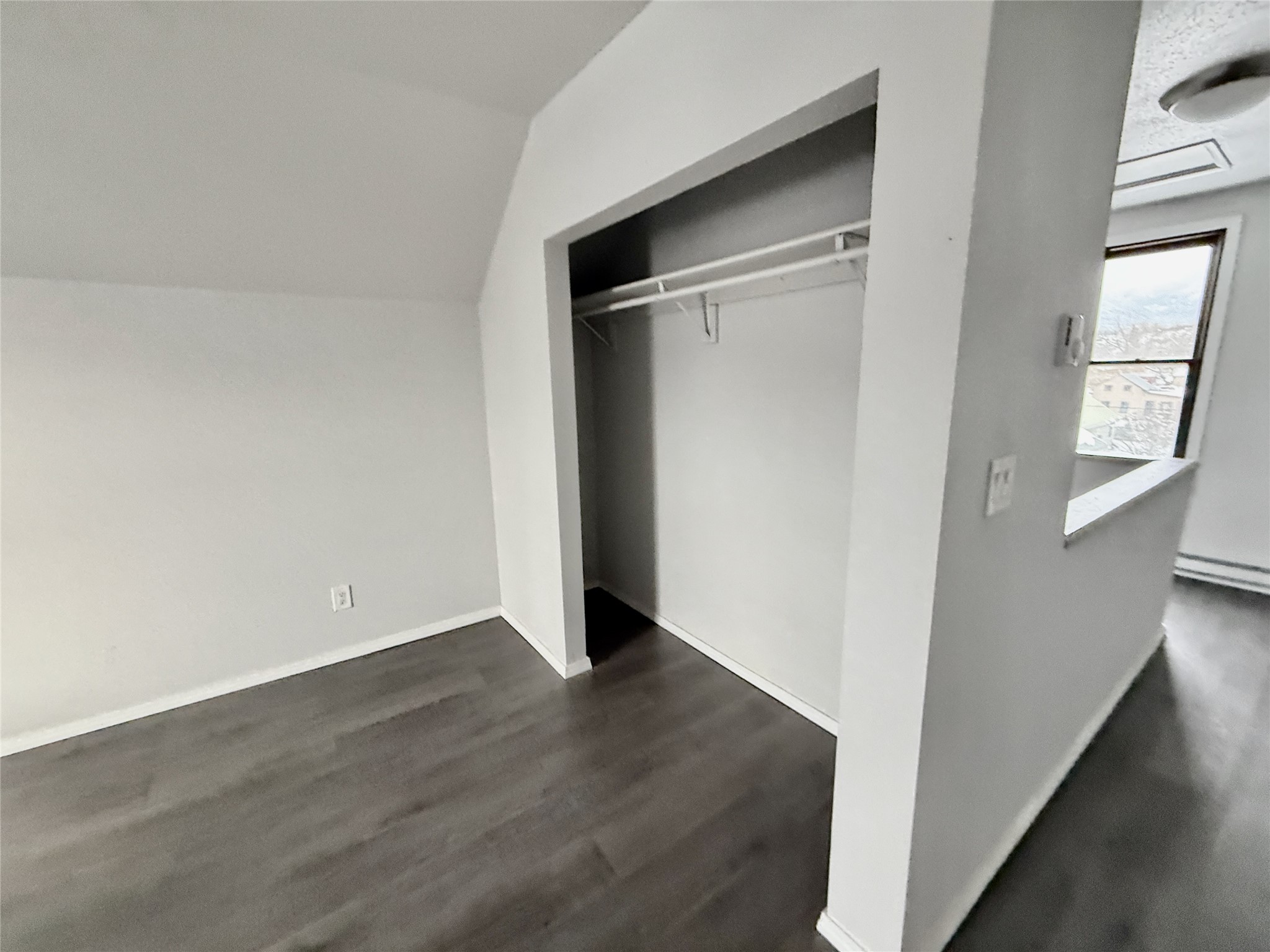 506 1st Avenue E A,b,c Property Photo 28