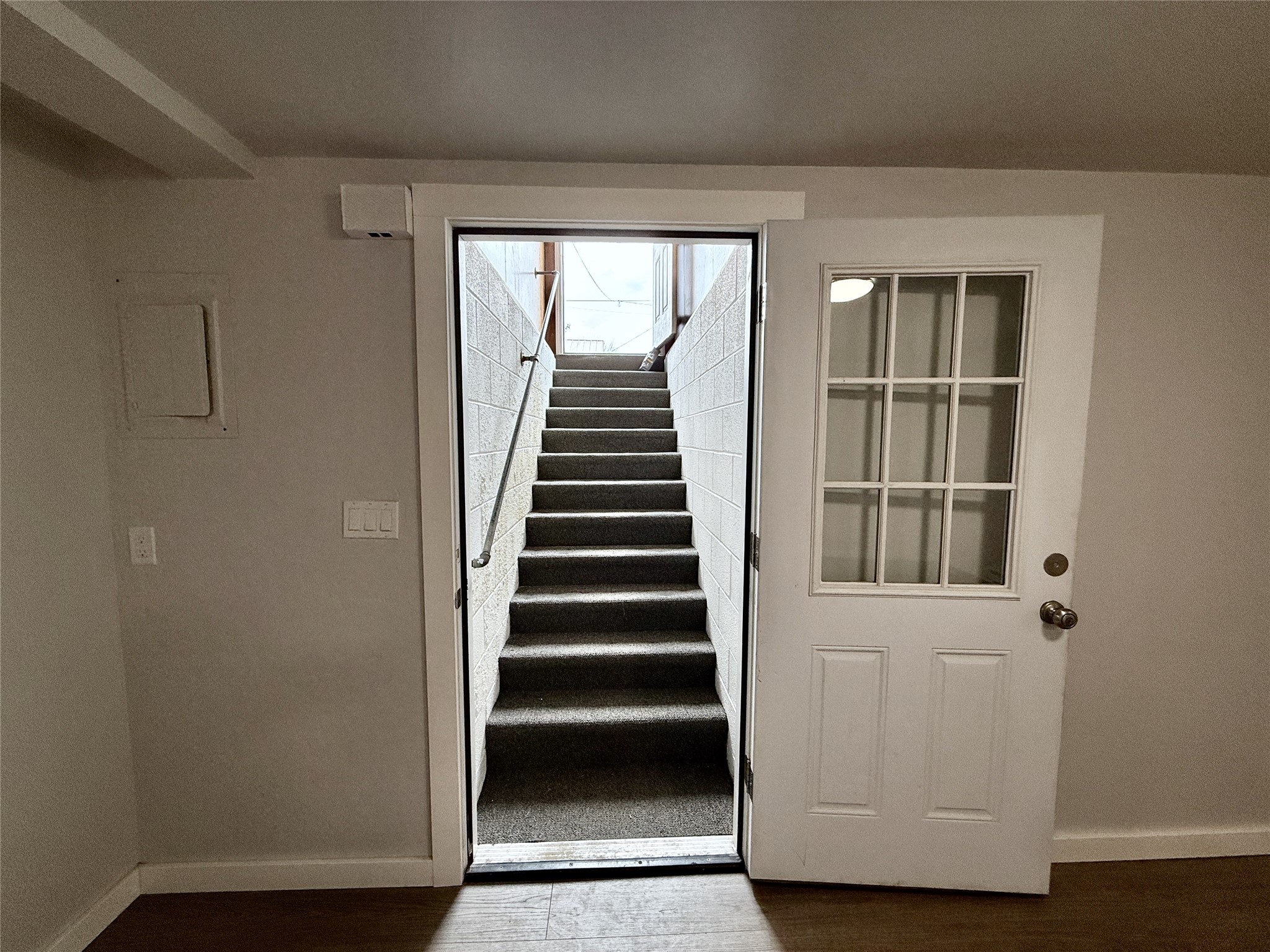 506 1st Avenue E A,b,c Property Photo 31