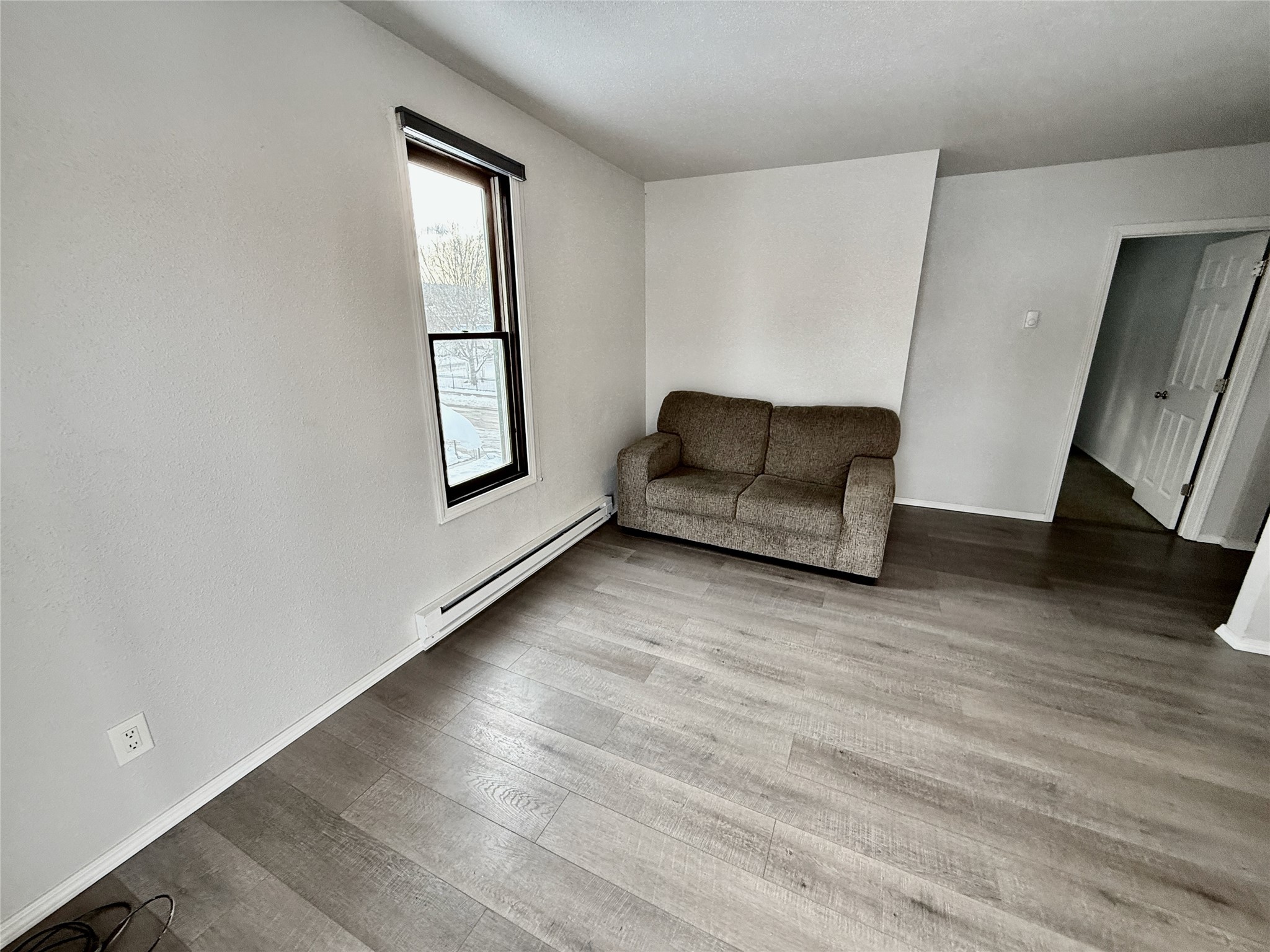 506 1st Avenue E A,b,c Property Photo 32