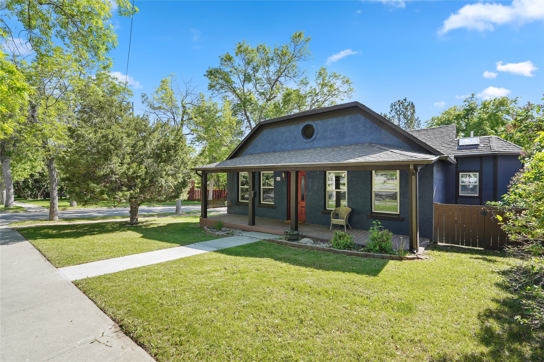 649 Dearborn Avenue Property Photo 4