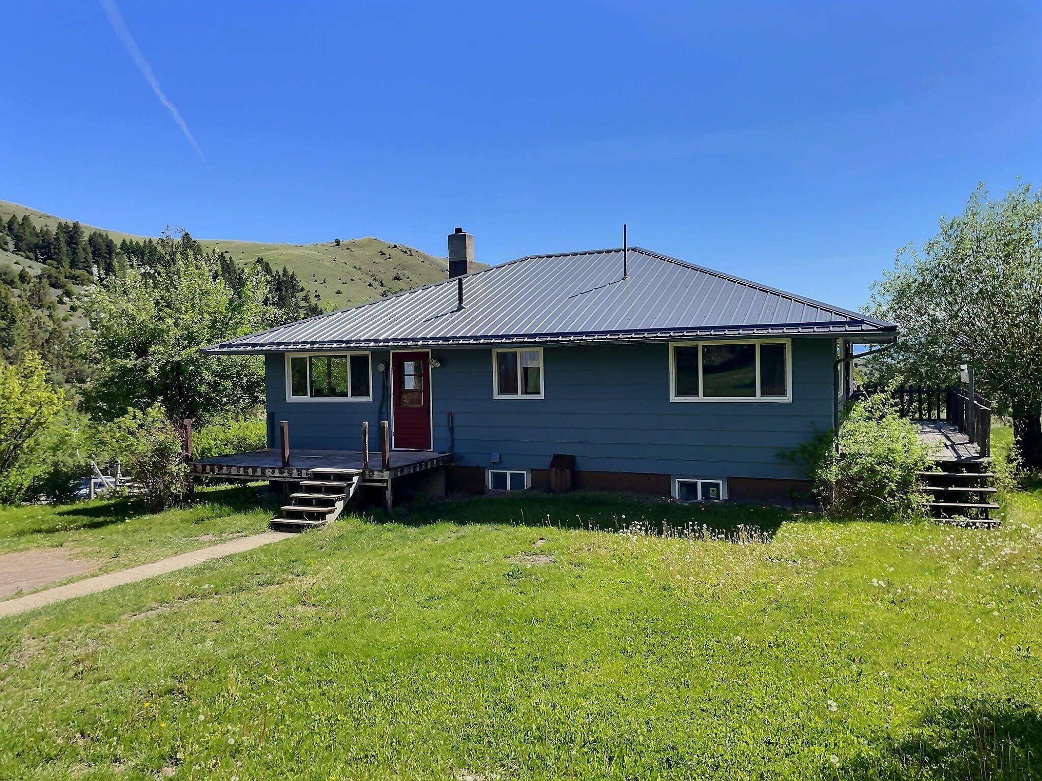 109 Edwards Gulch Road Property Photo 3