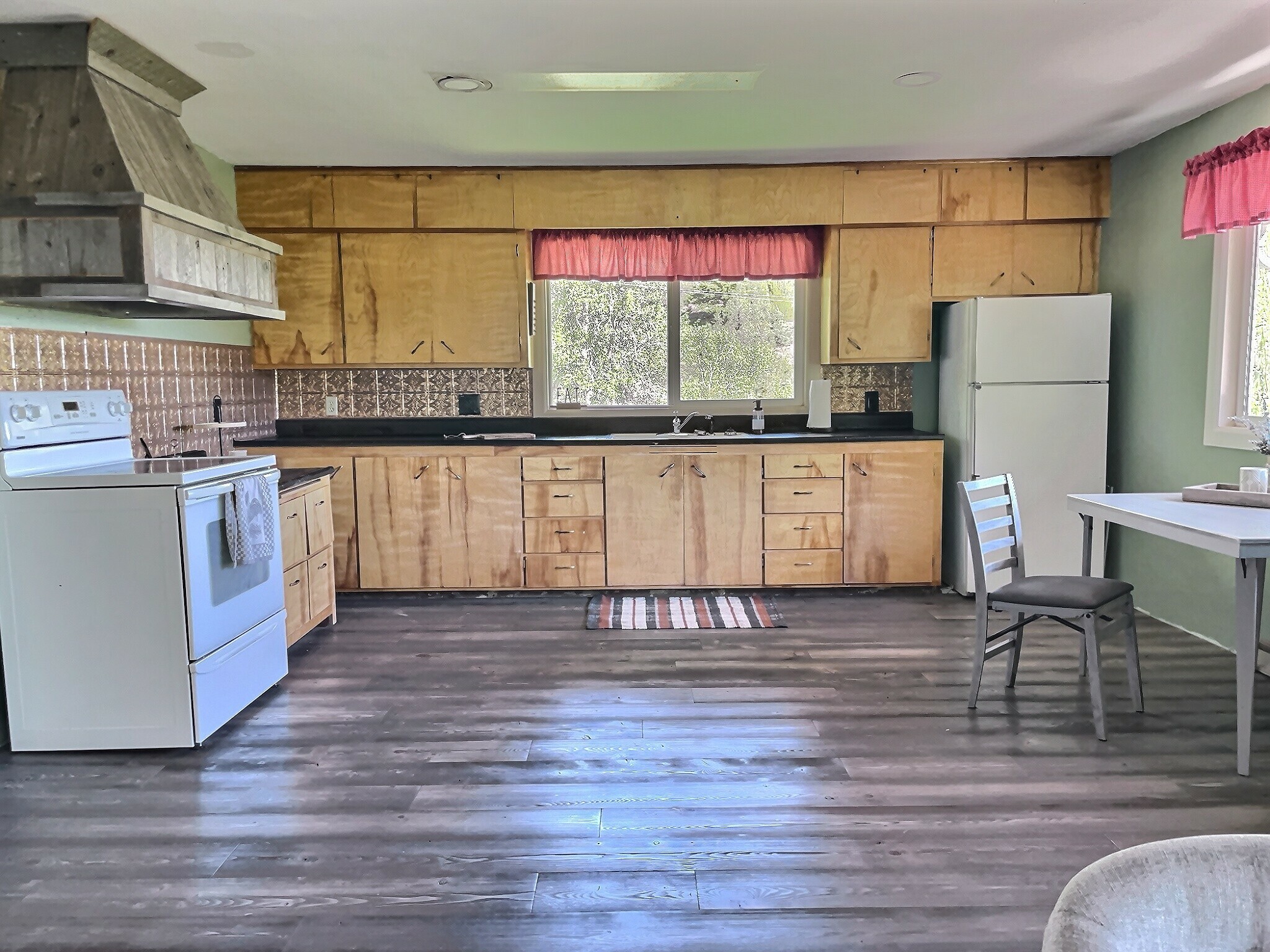 109 Edwards Gulch Road Property Photo 10
