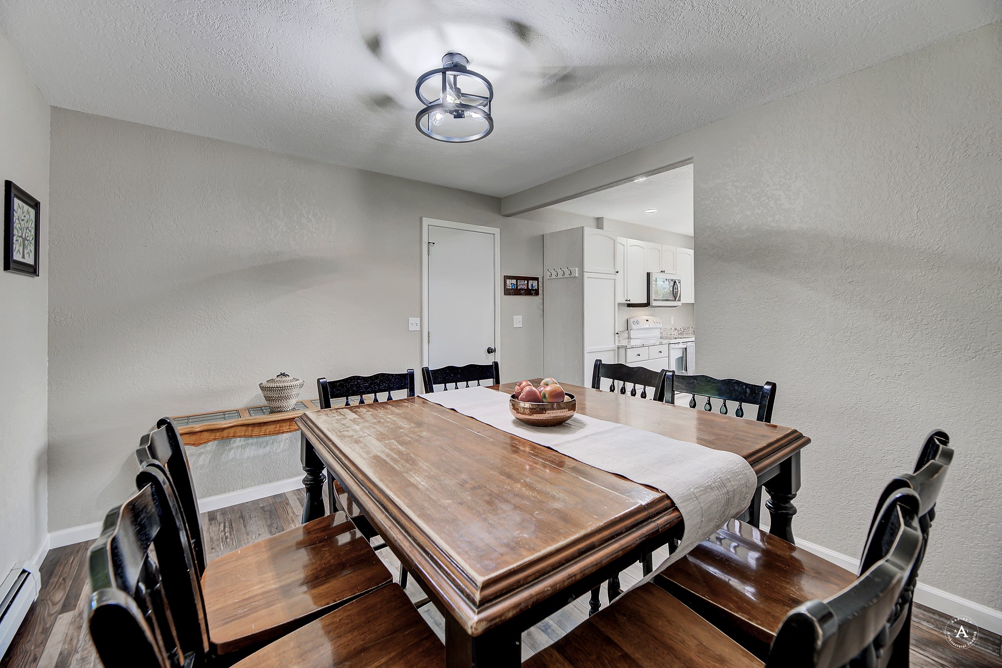 2 N Oregon Street Property Photo 10