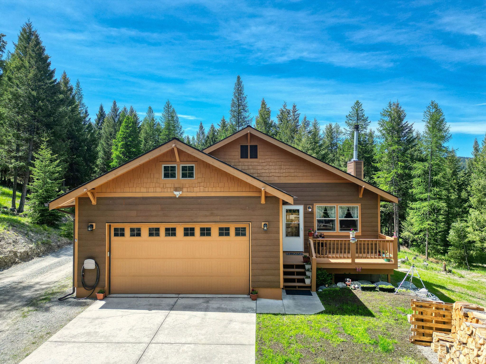 598 Tamarack Lane