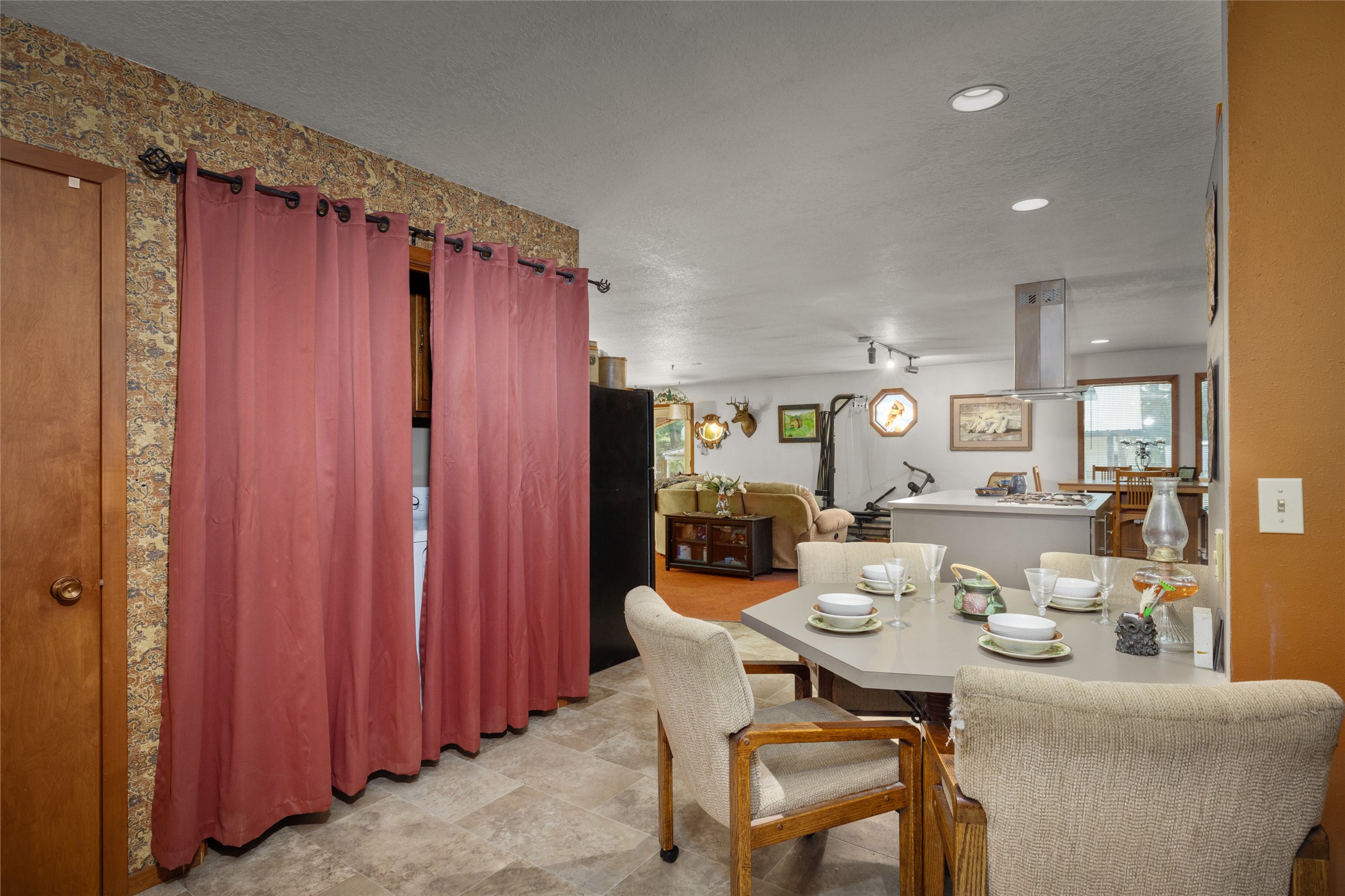 8250 Us Highway 2 W Property Photo 20