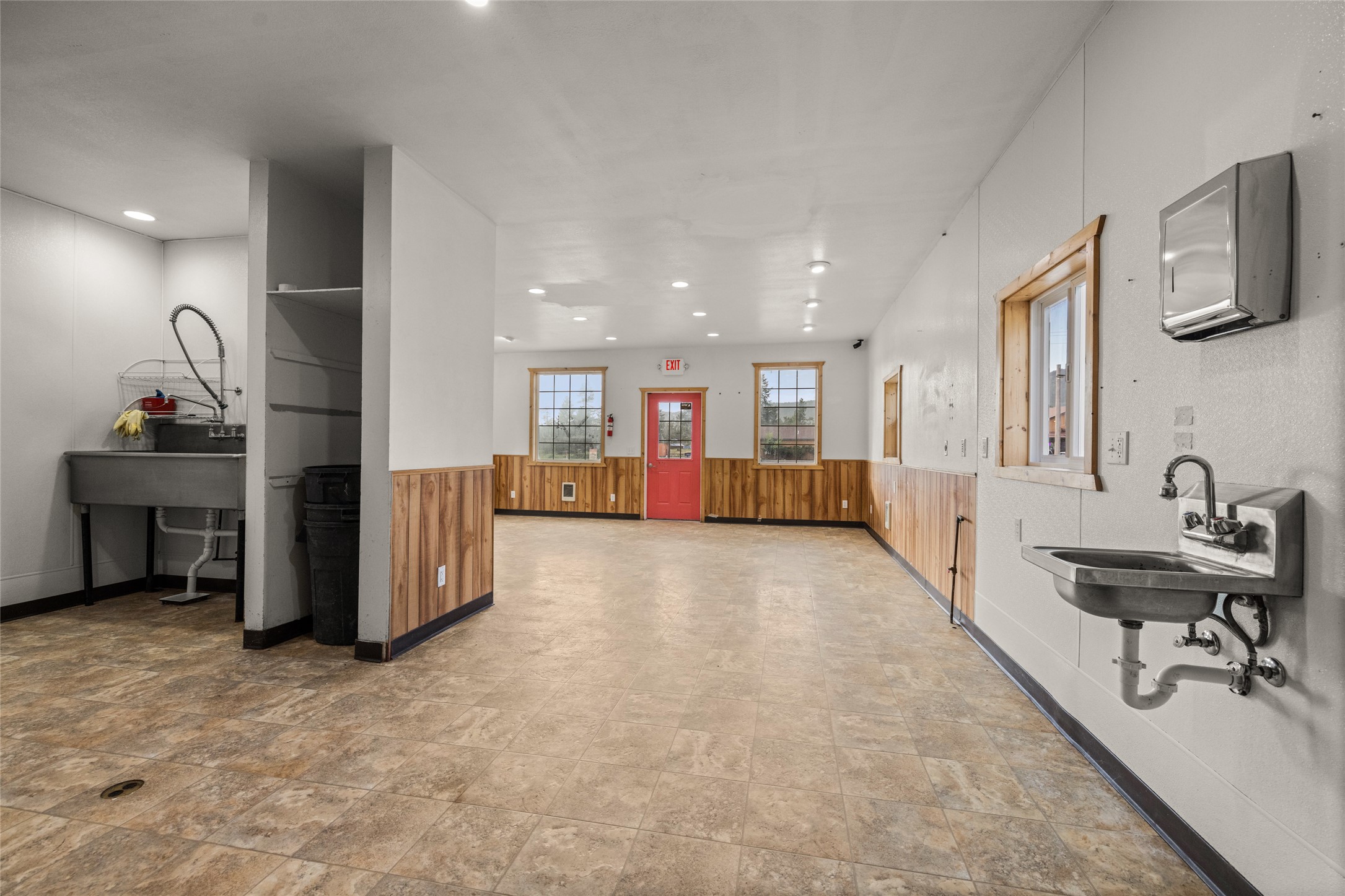8250 Us Highway 2 W Property Photo 61