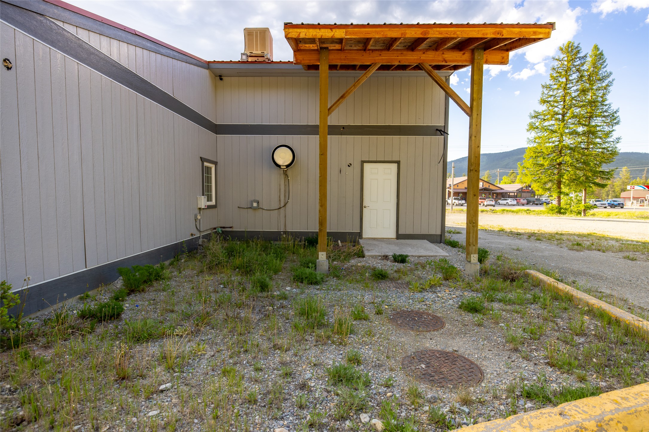 8250 Us Highway 2 W Property Photo 118