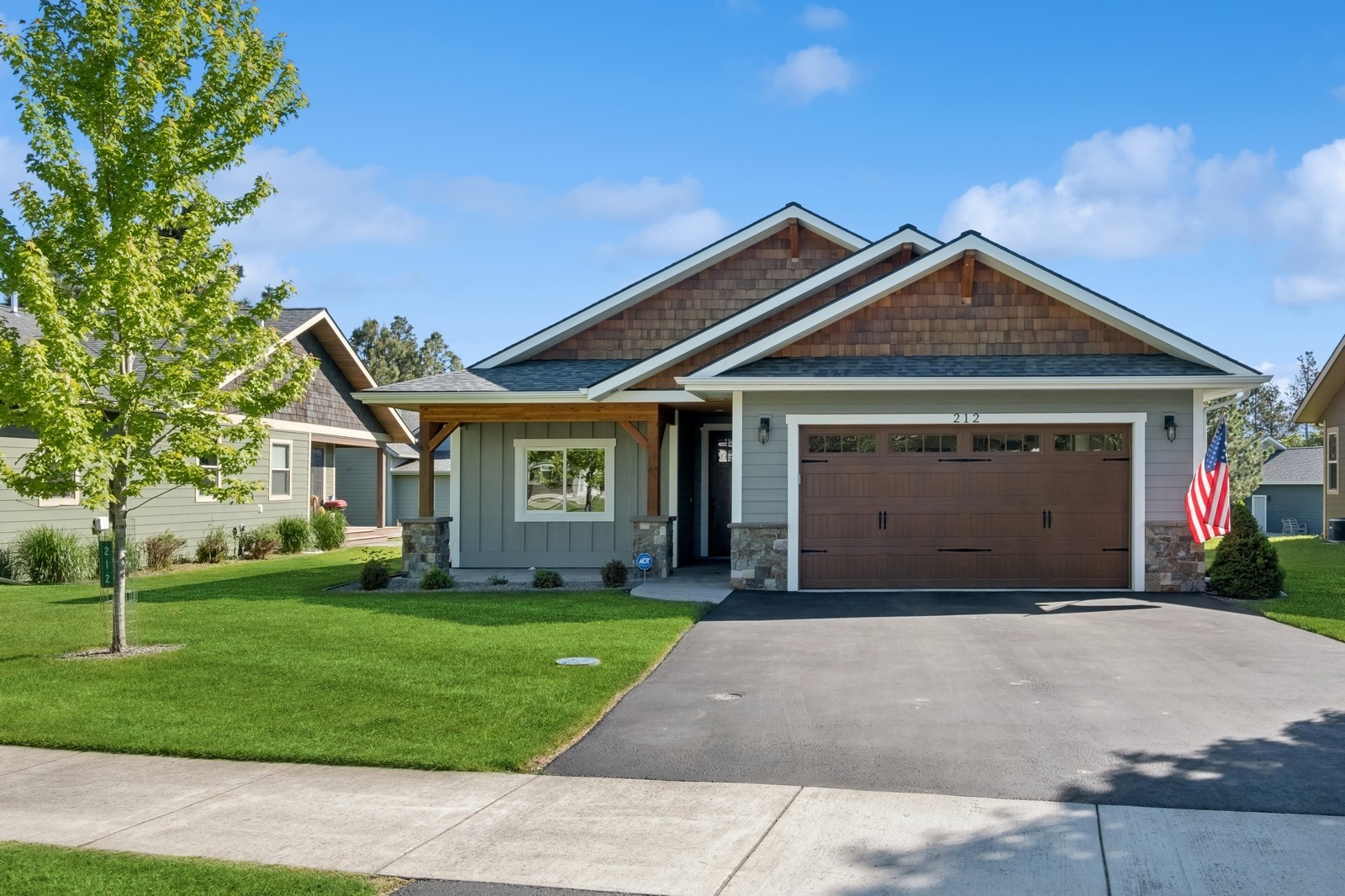 212 Bluebunch Court Property Photo