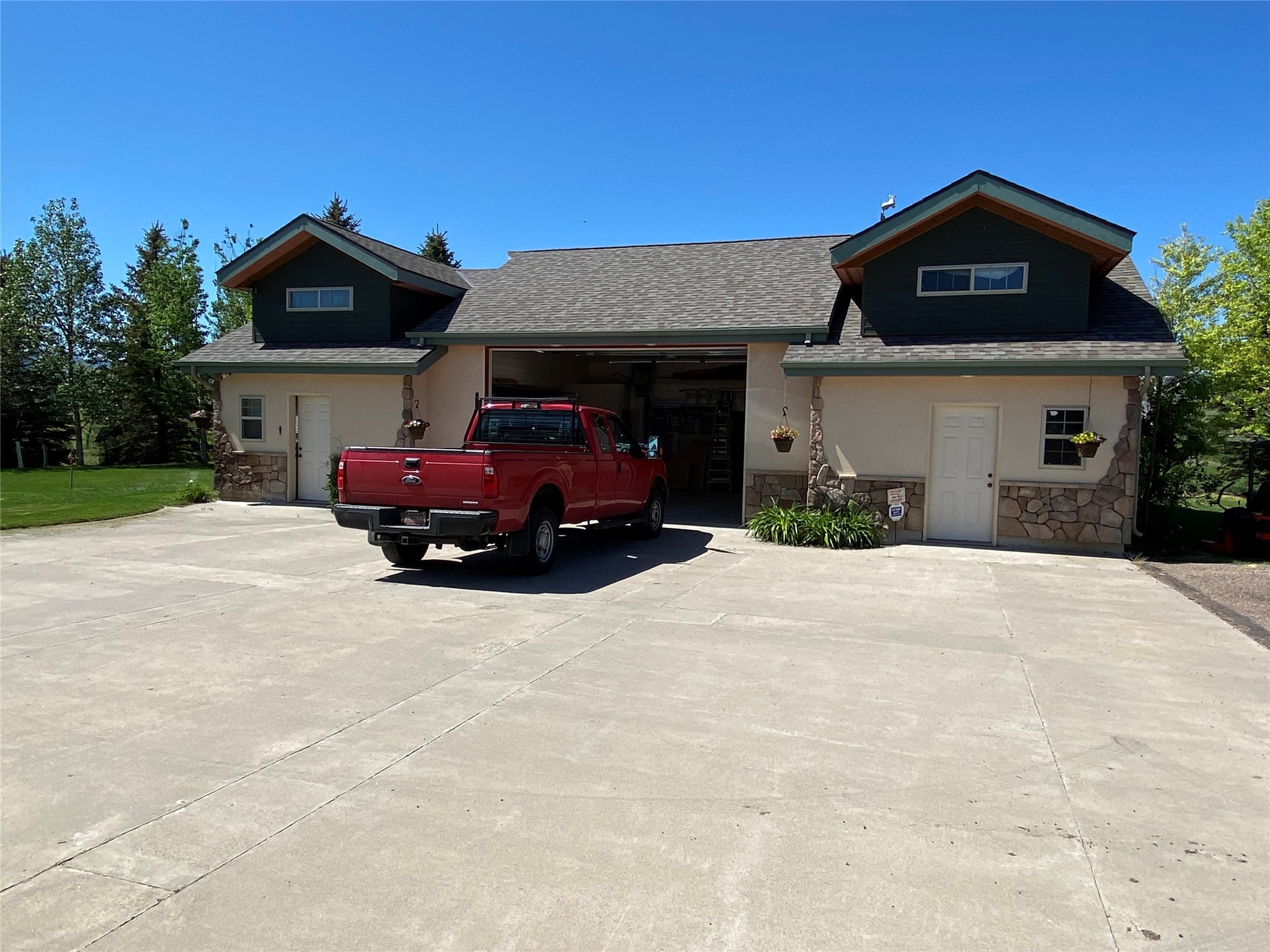 50-60 Willow Bend Lane Property Photo 42
