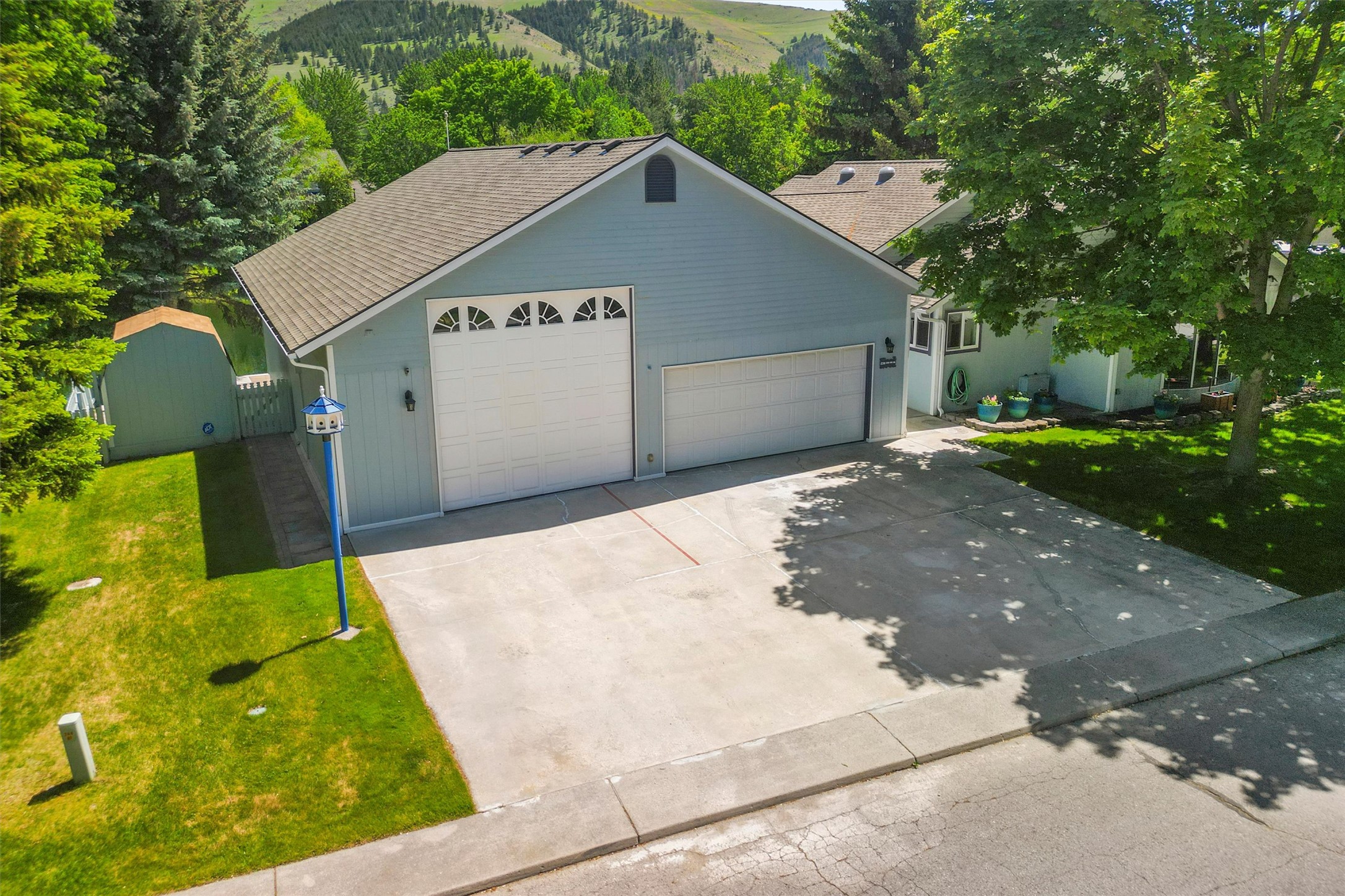 238 Red Fox Road Property Photo 2