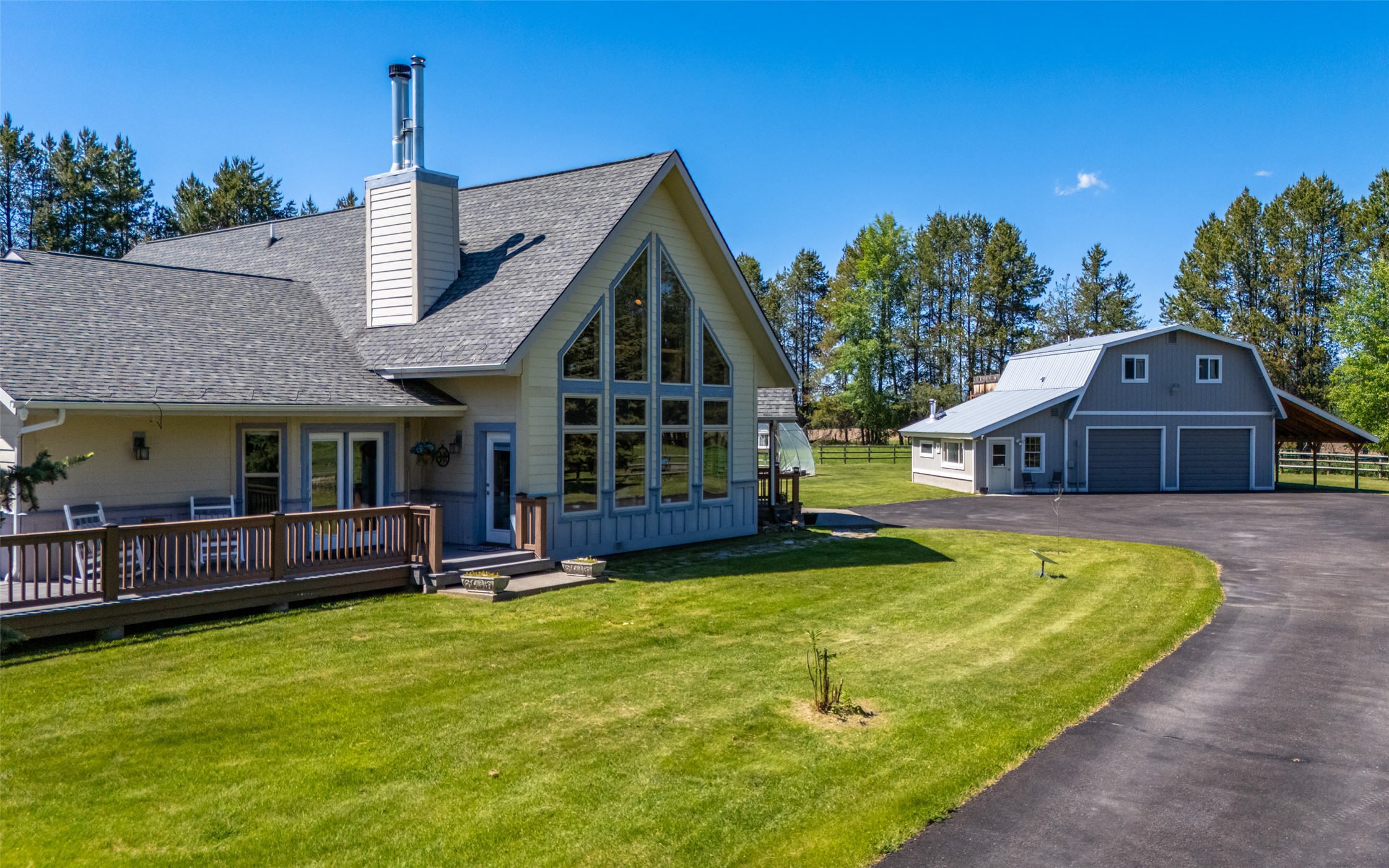 5445 Us Highway 93 W Property Photo 2