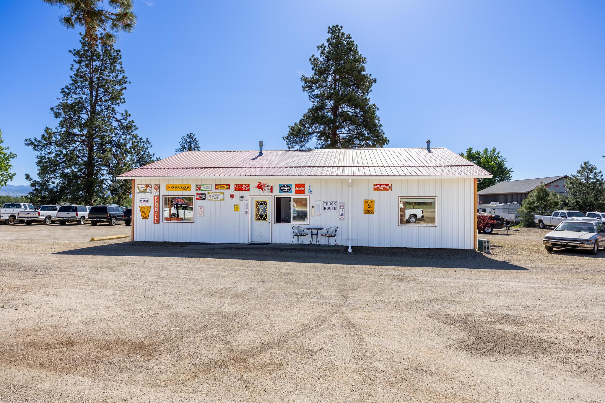 4062 Us Highway 93 N Property Photo 14