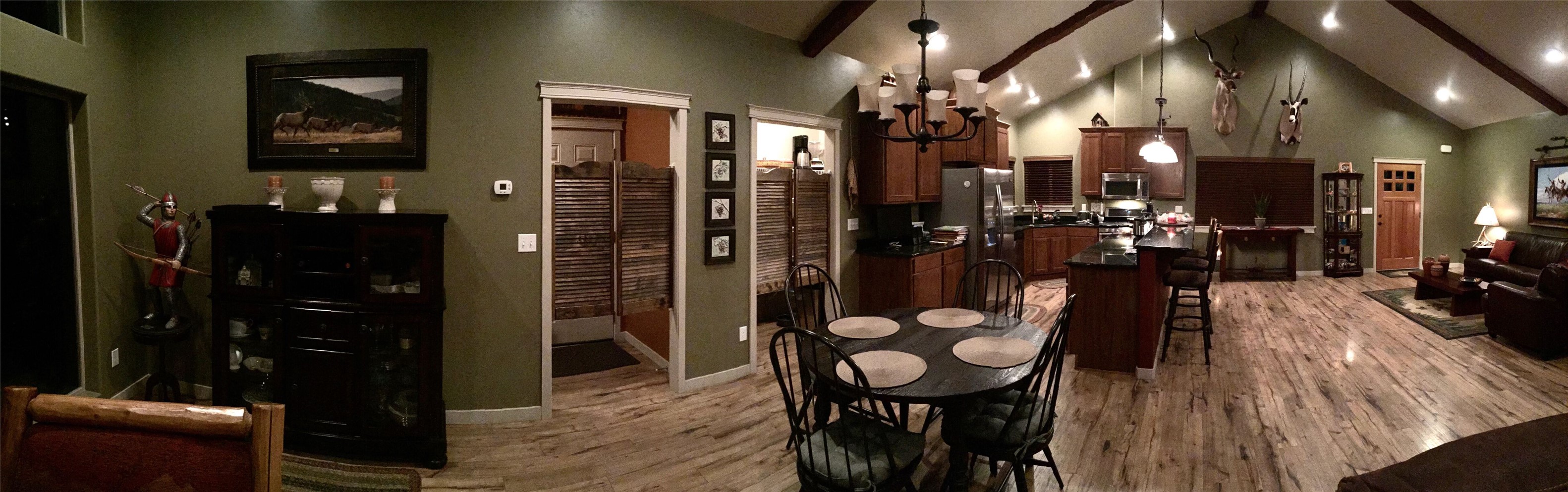 227 Mountain Timbers Drive Property Photo 3