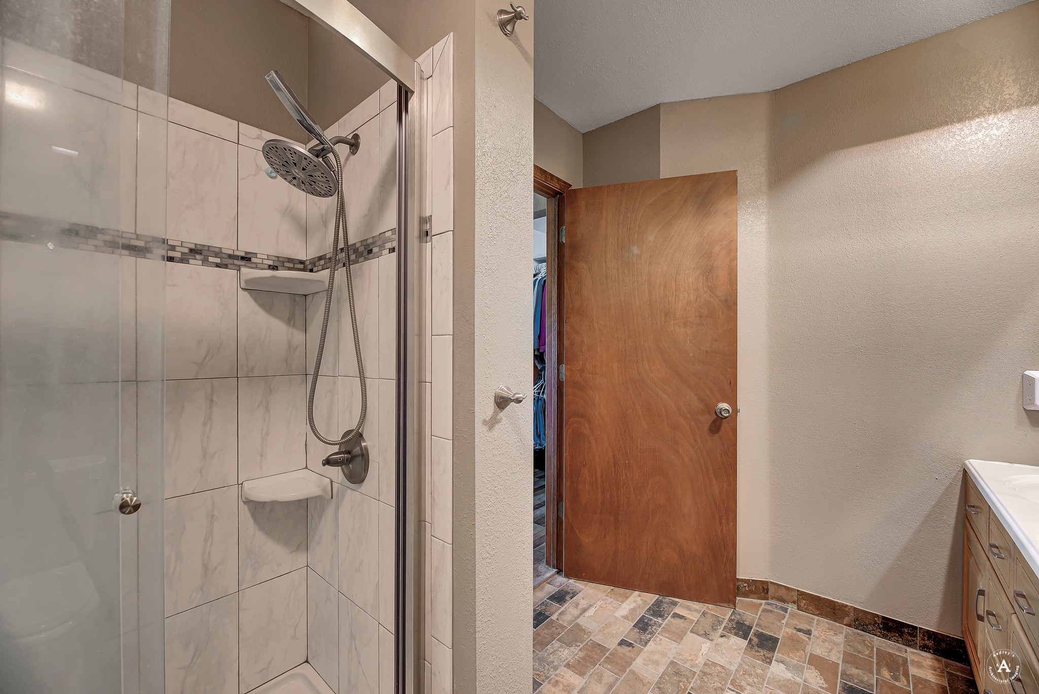 3176 Baxendale Drive Property Photo 24