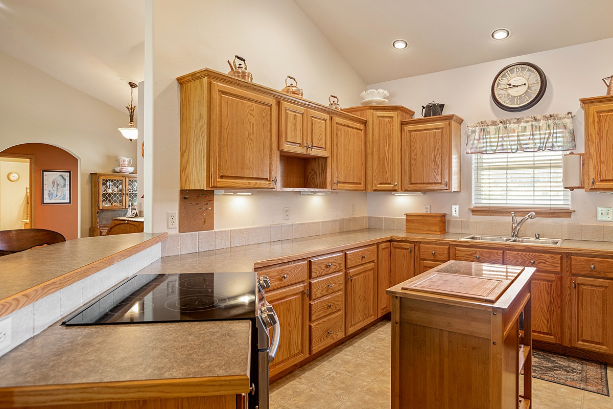 1 Cherry Court Property Photo 11