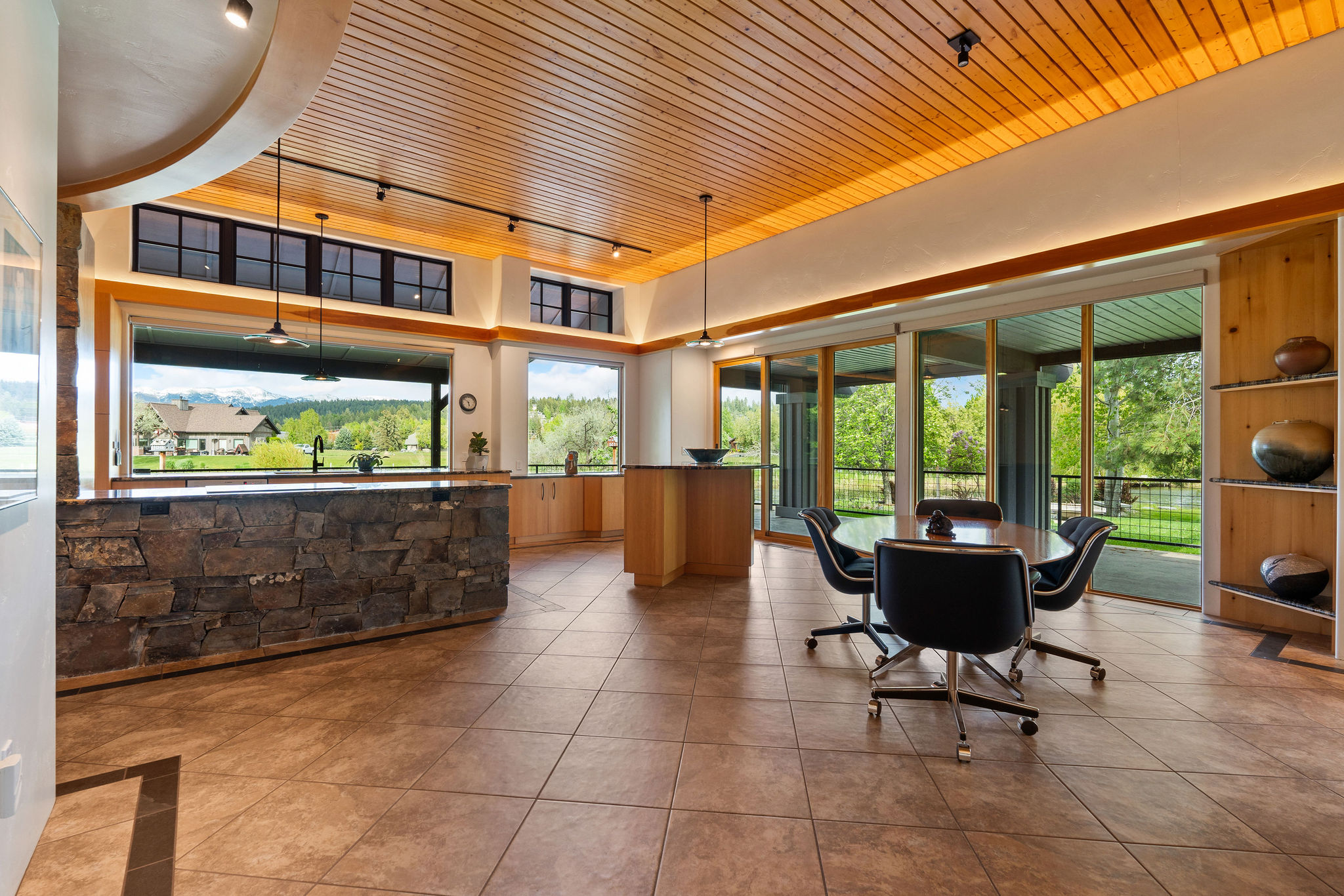 309 Canal Street Property Photo 15