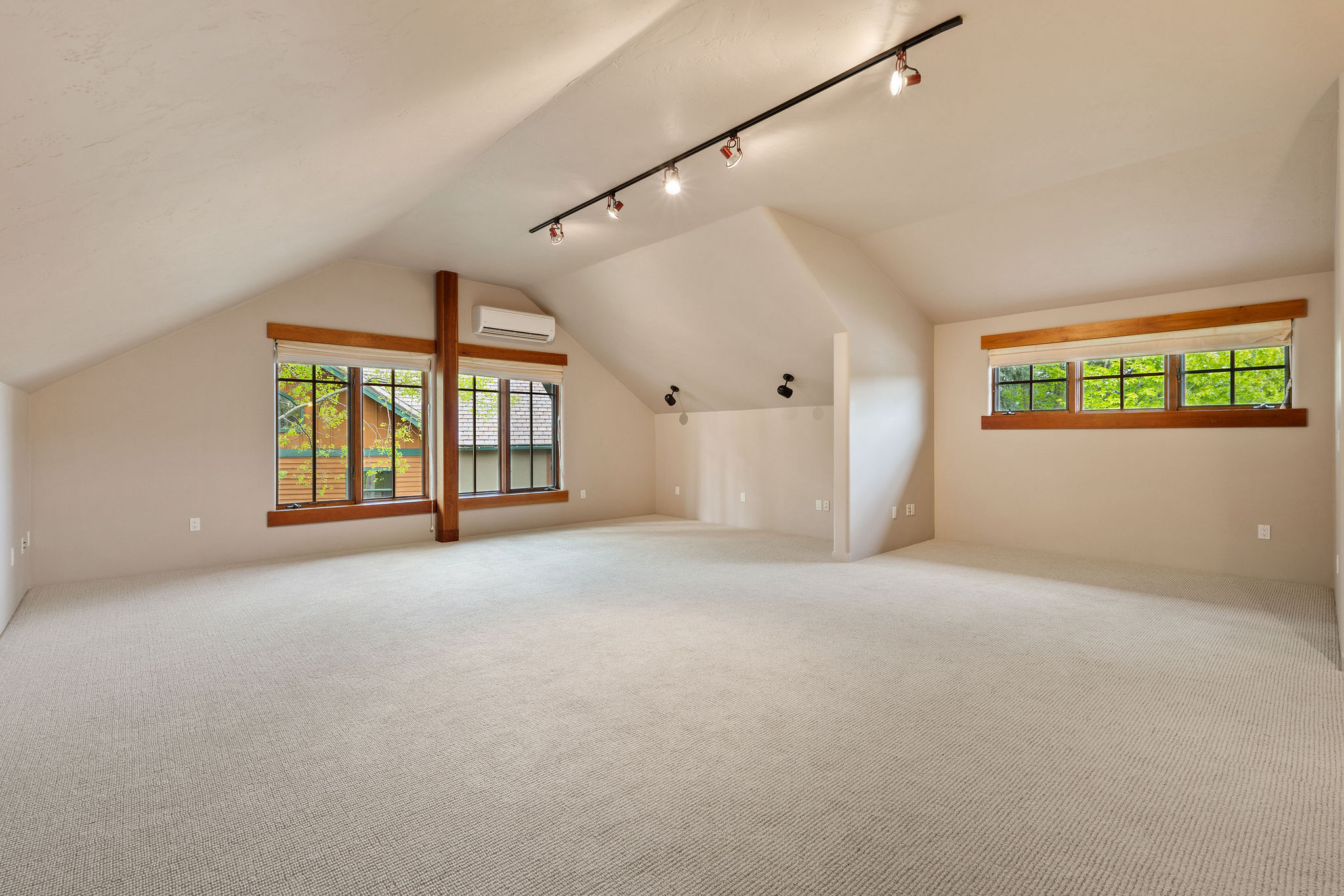 309 Canal Street Property Photo 36