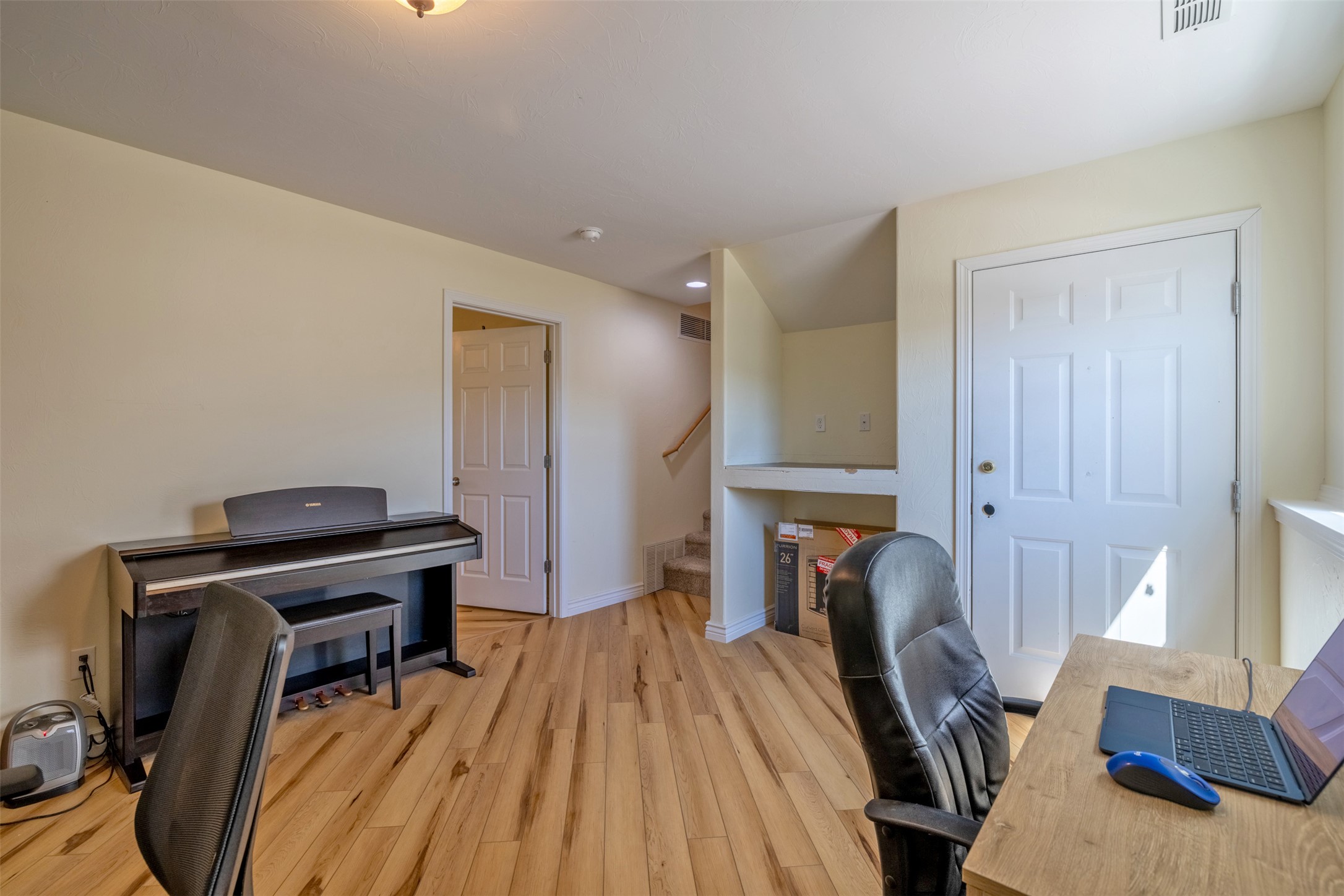 5196 Stallion Ridge Drive Property Photo 32