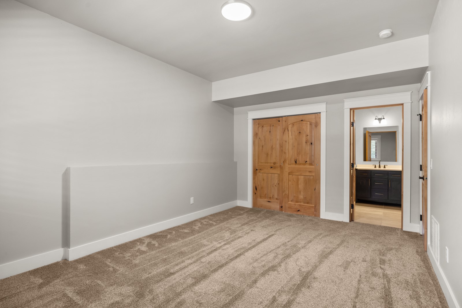 335 & 339 Skookum Road Property Photo 34