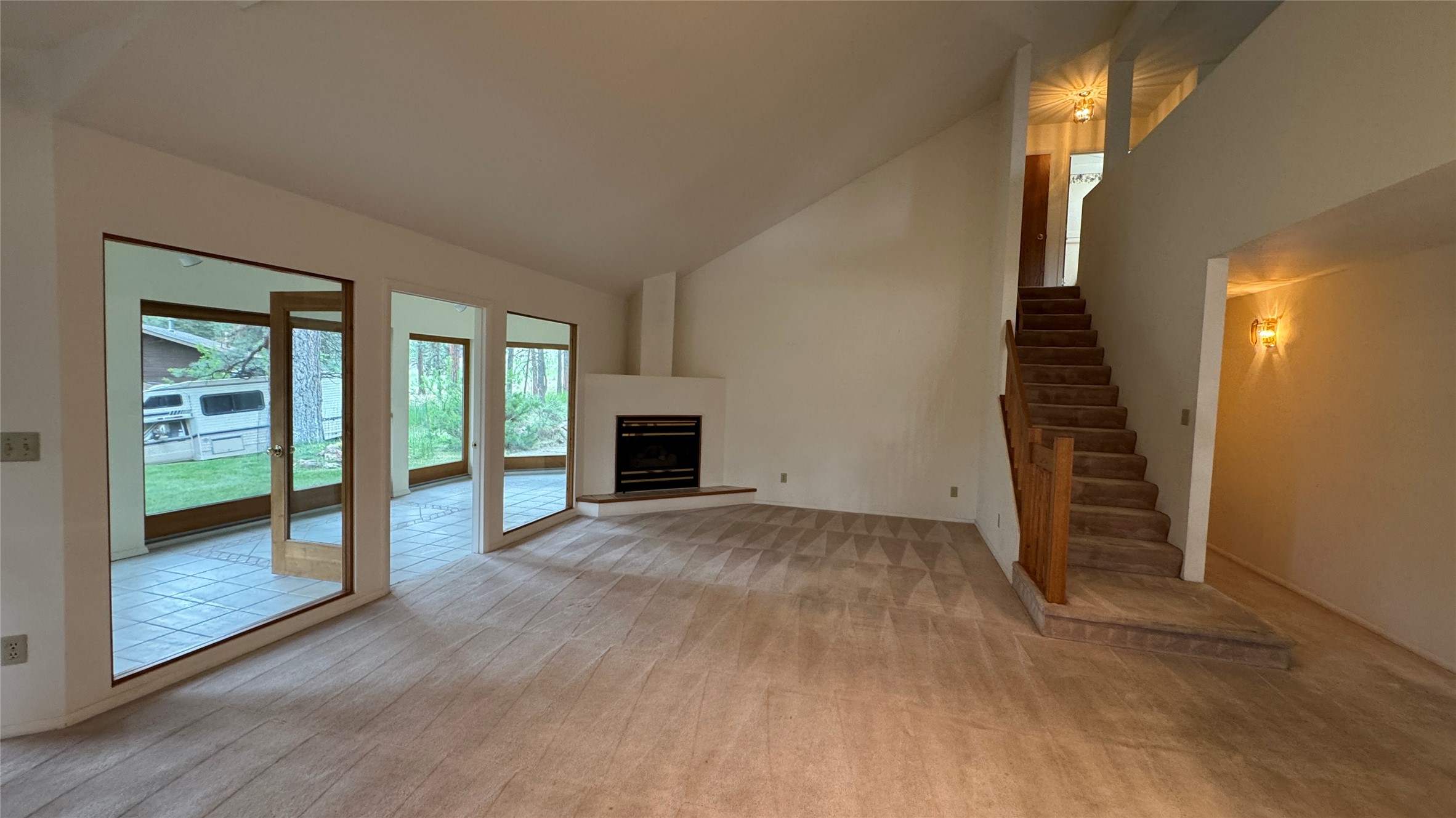 10 Pine Ridge Circle Property Photo 22