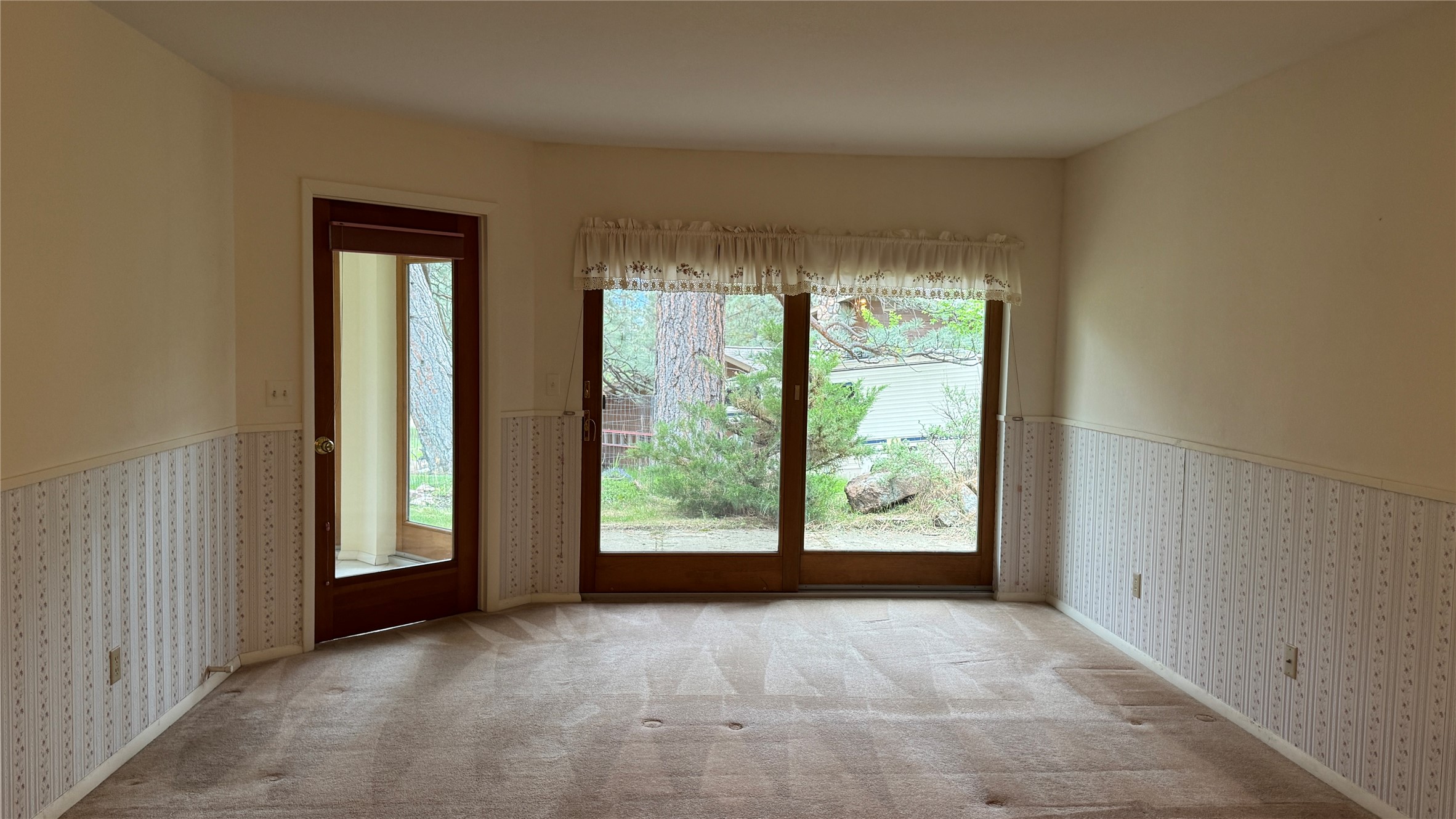 10 Pine Ridge Circle Property Photo 28