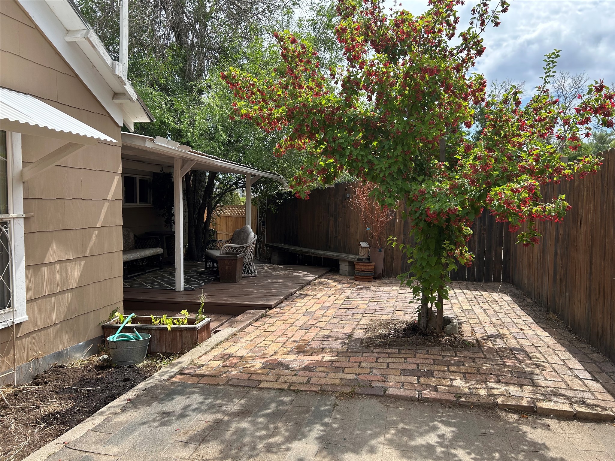1024 N Warren Street Property Photo 19