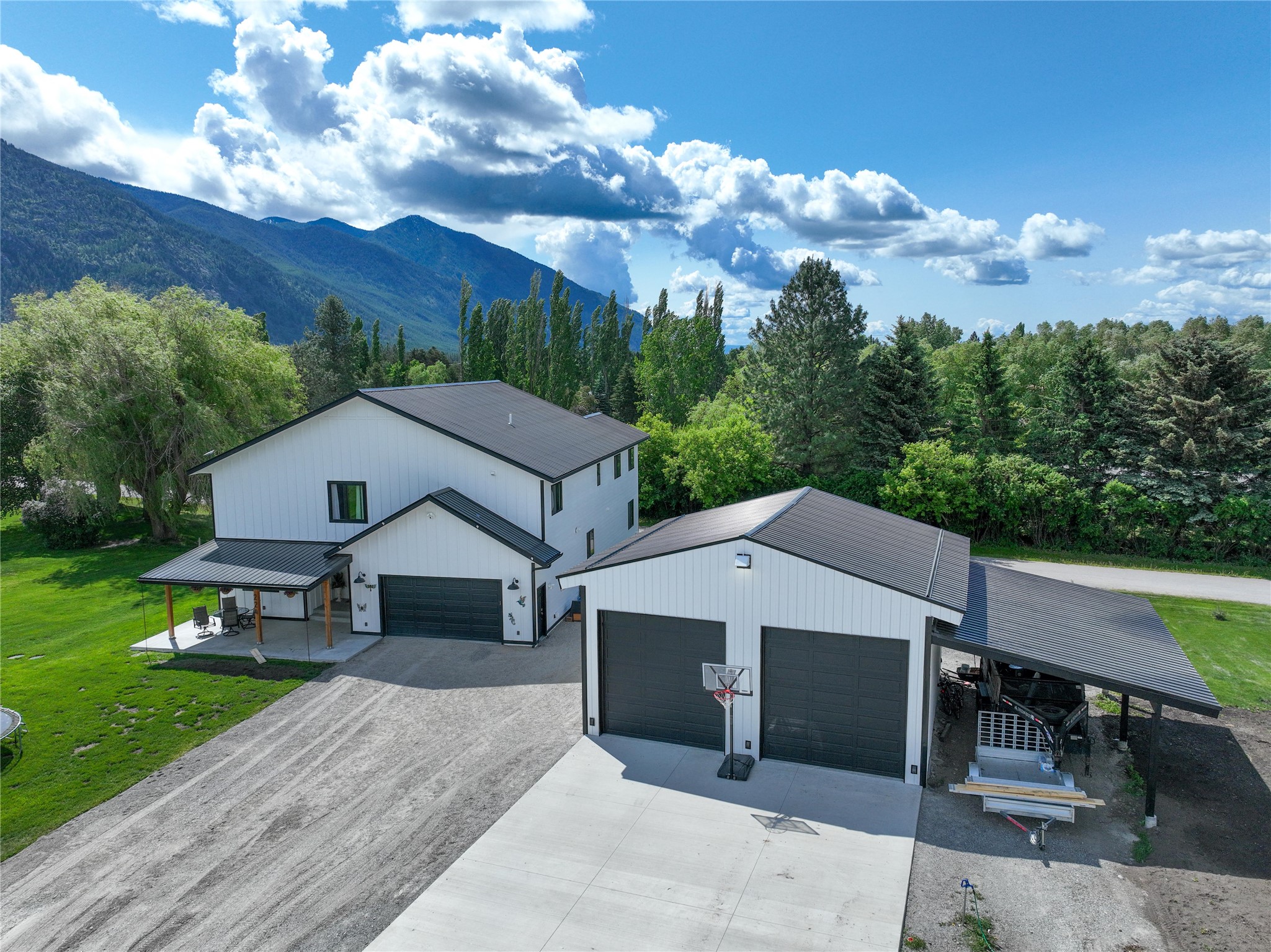 224 Columbia Meadows Drive