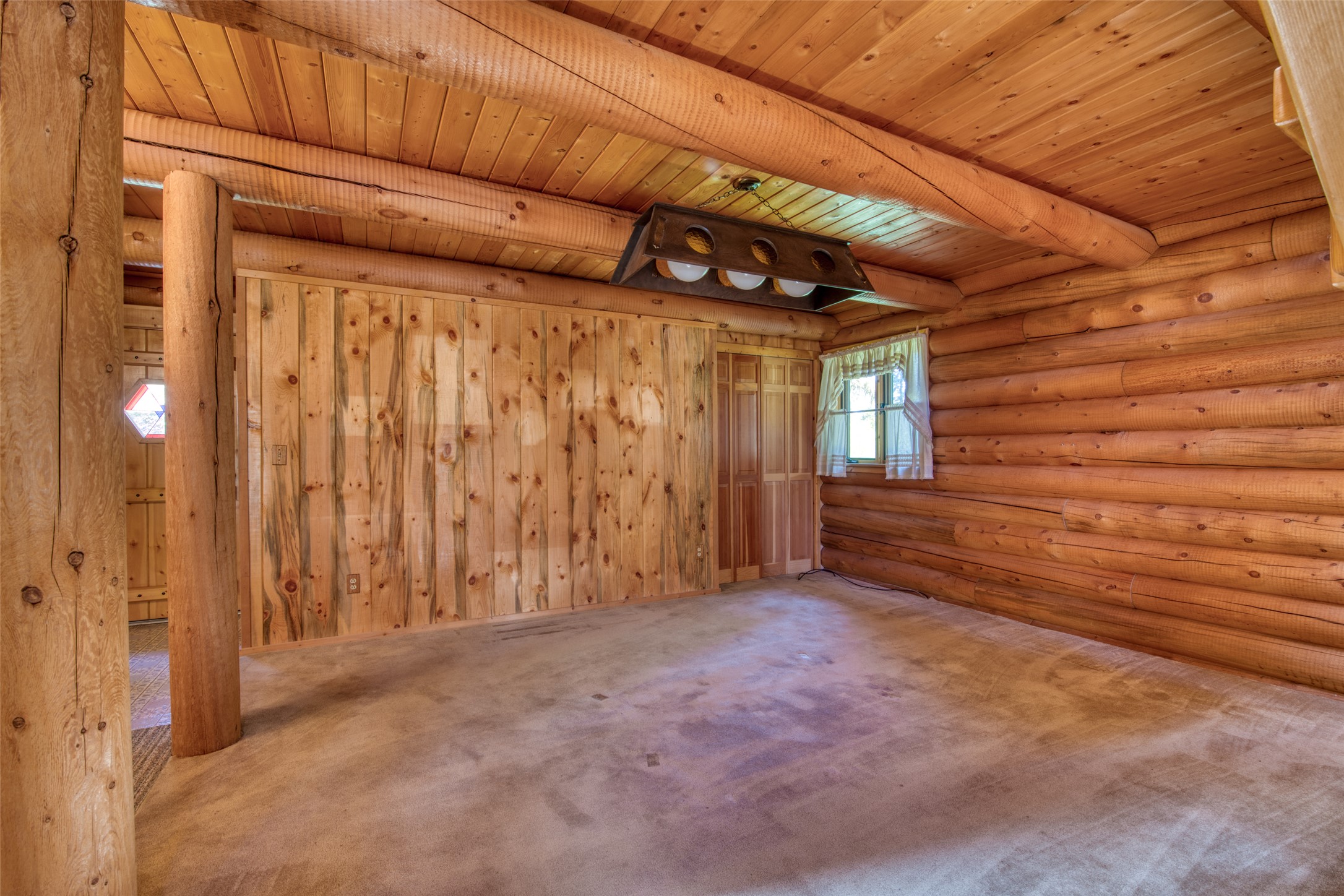 1795 E Fork Road Property Photo 10