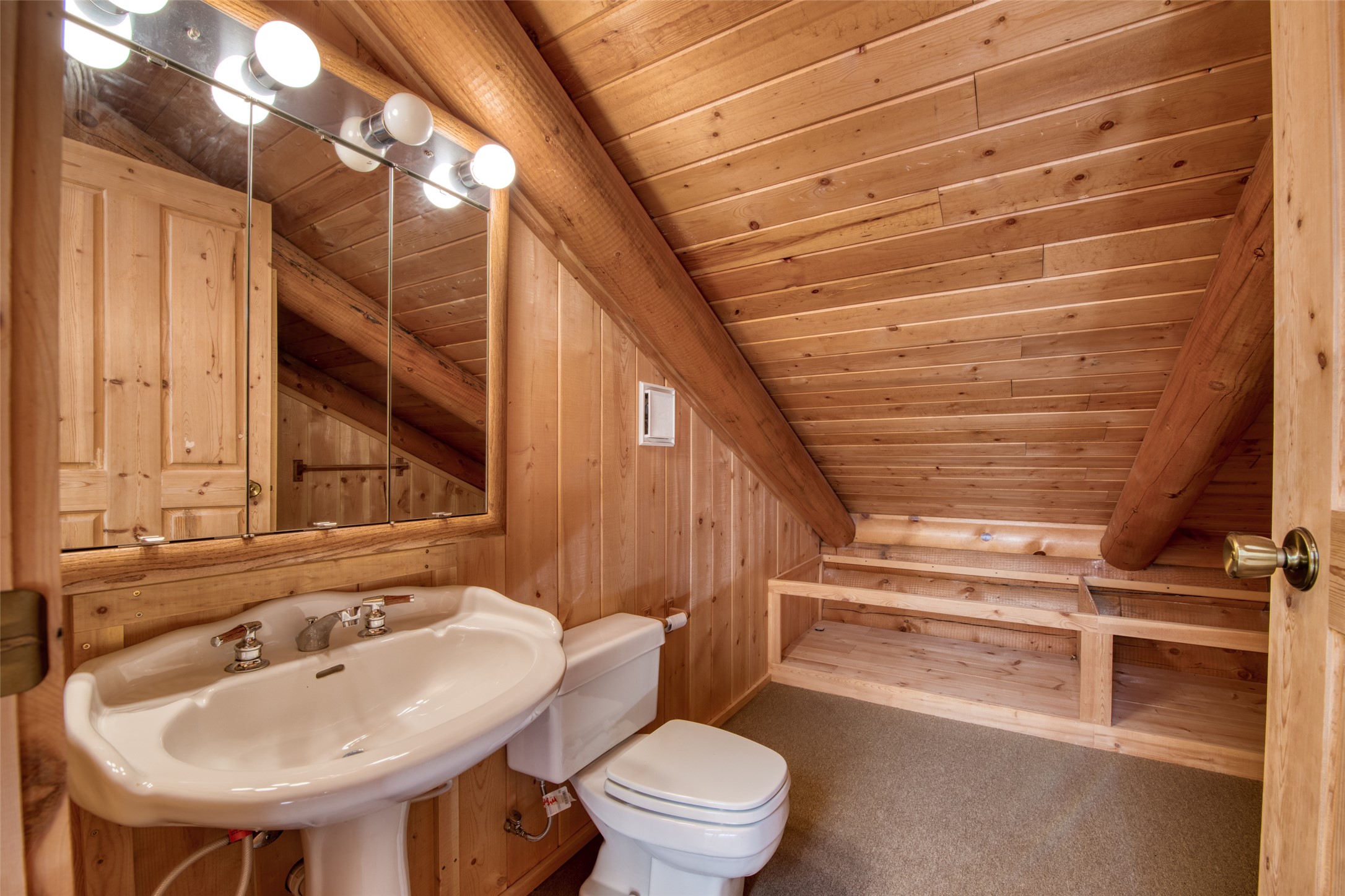 1795 E Fork Road Property Photo 30