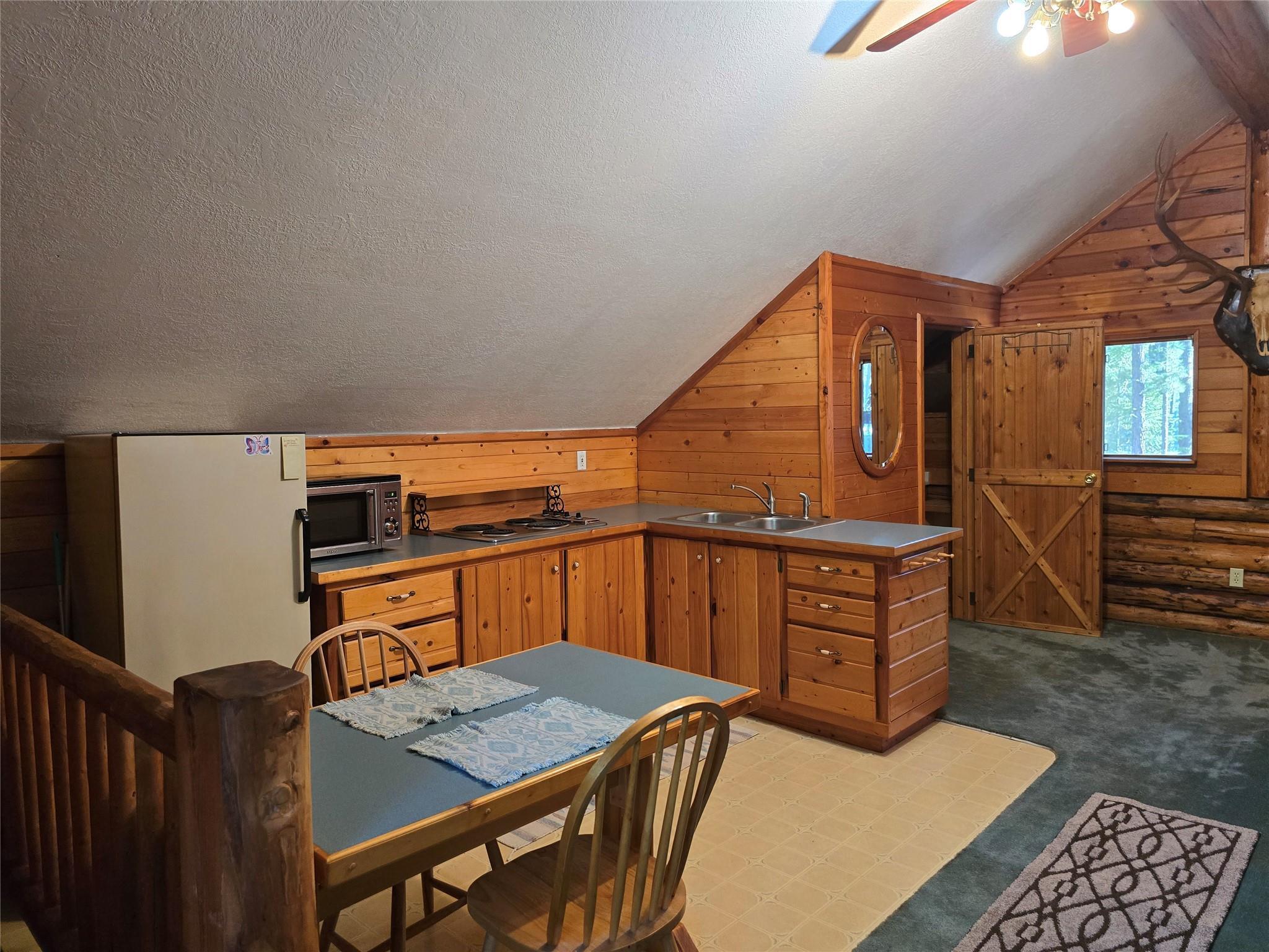 226 Powerline Way Property Photo 21