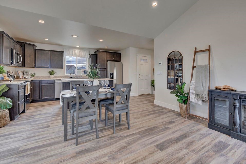 312 Meadow View Loop Property Photo 9