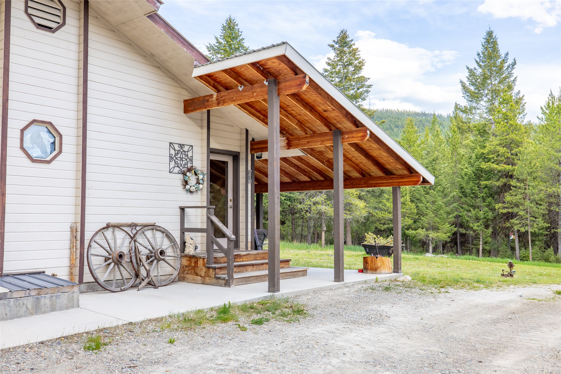 8250 Us Highway 2 W Property Photo 26
