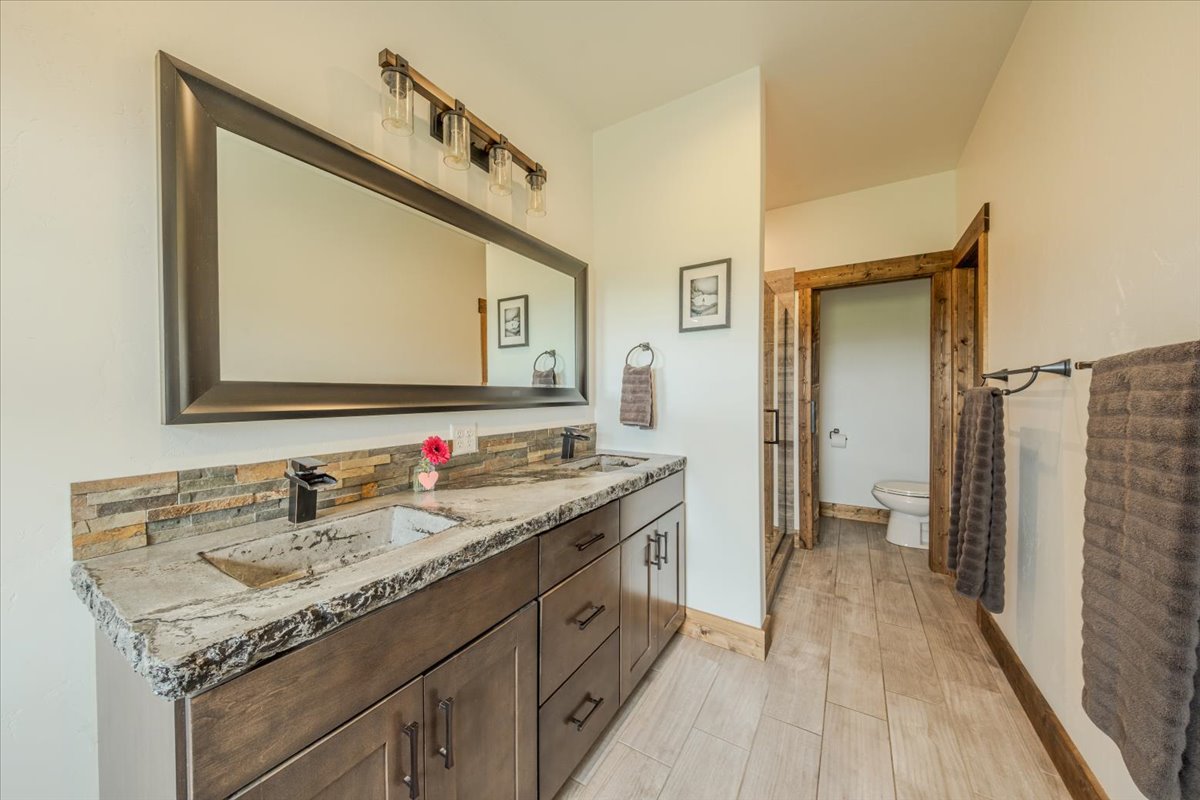 169 Brody Lane Property Photo 44