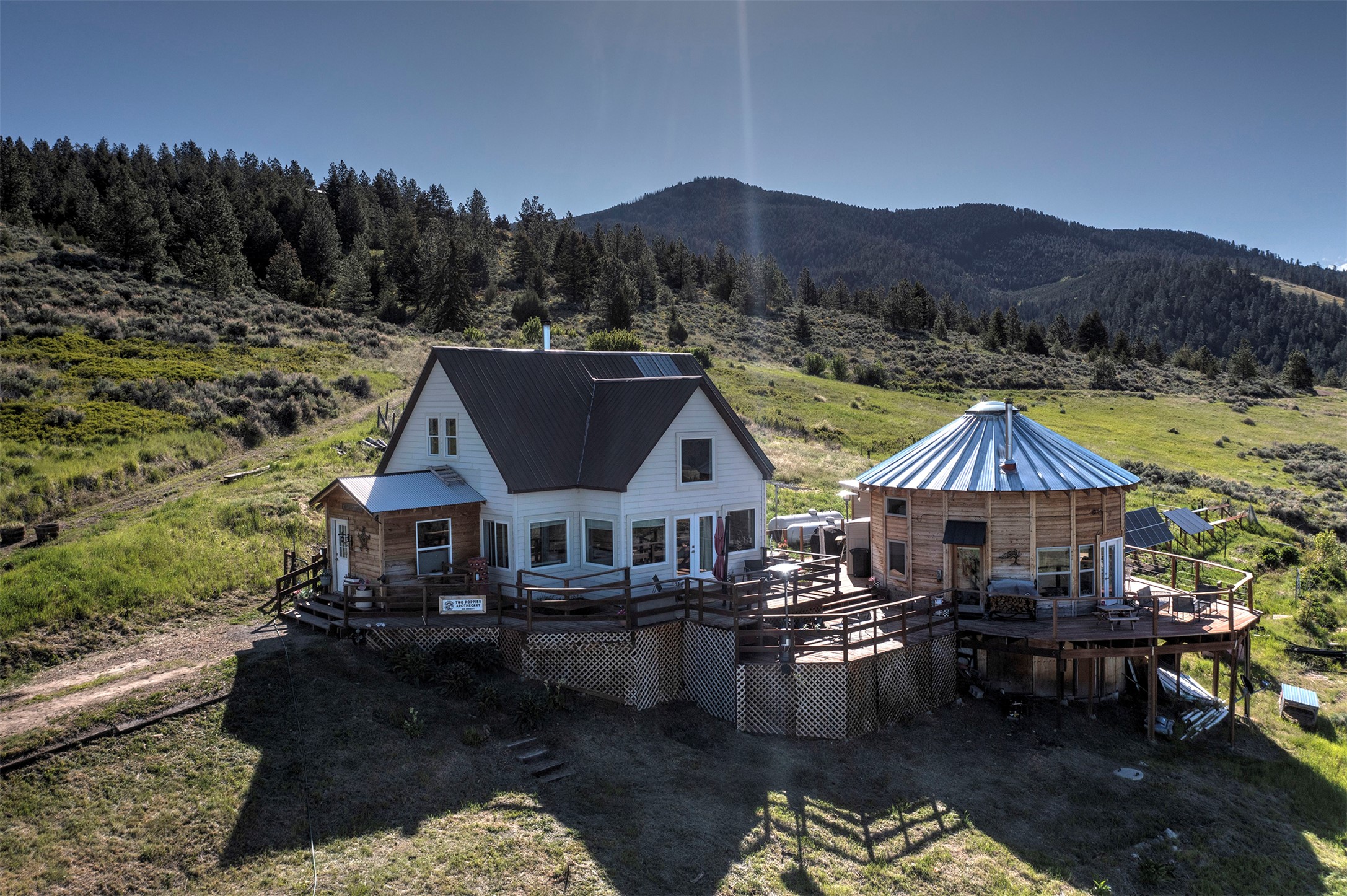 2879 Soft Rock Road Property Photo 3