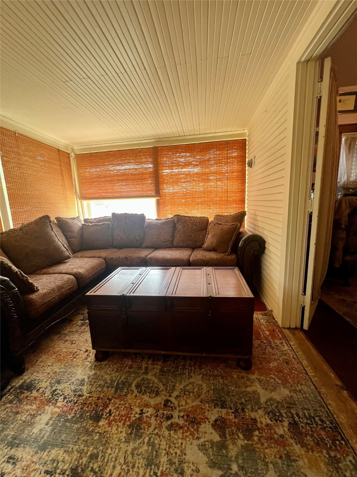 804 Broadway Street Property Photo 25