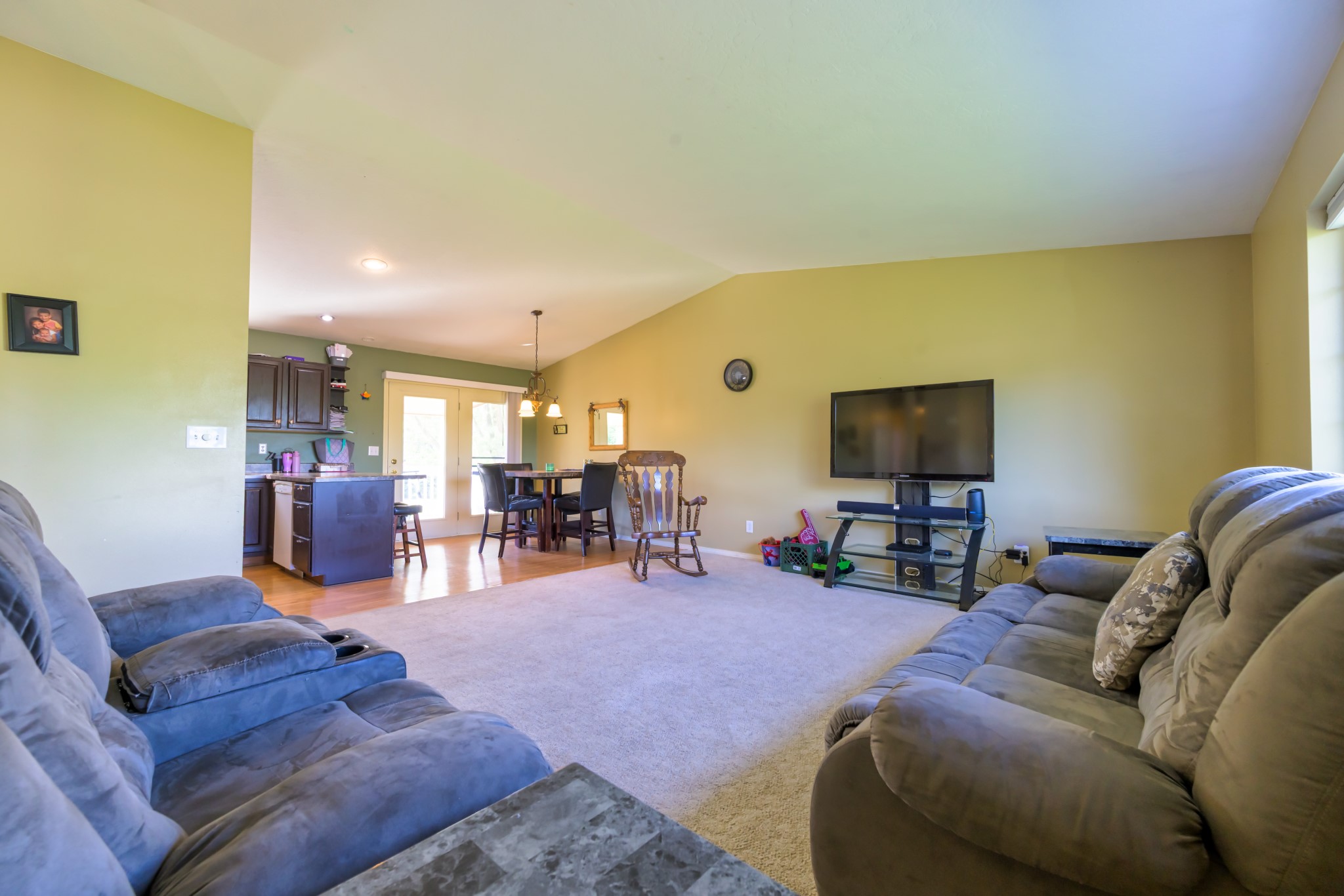 6760 Ruby Court Property Photo 11