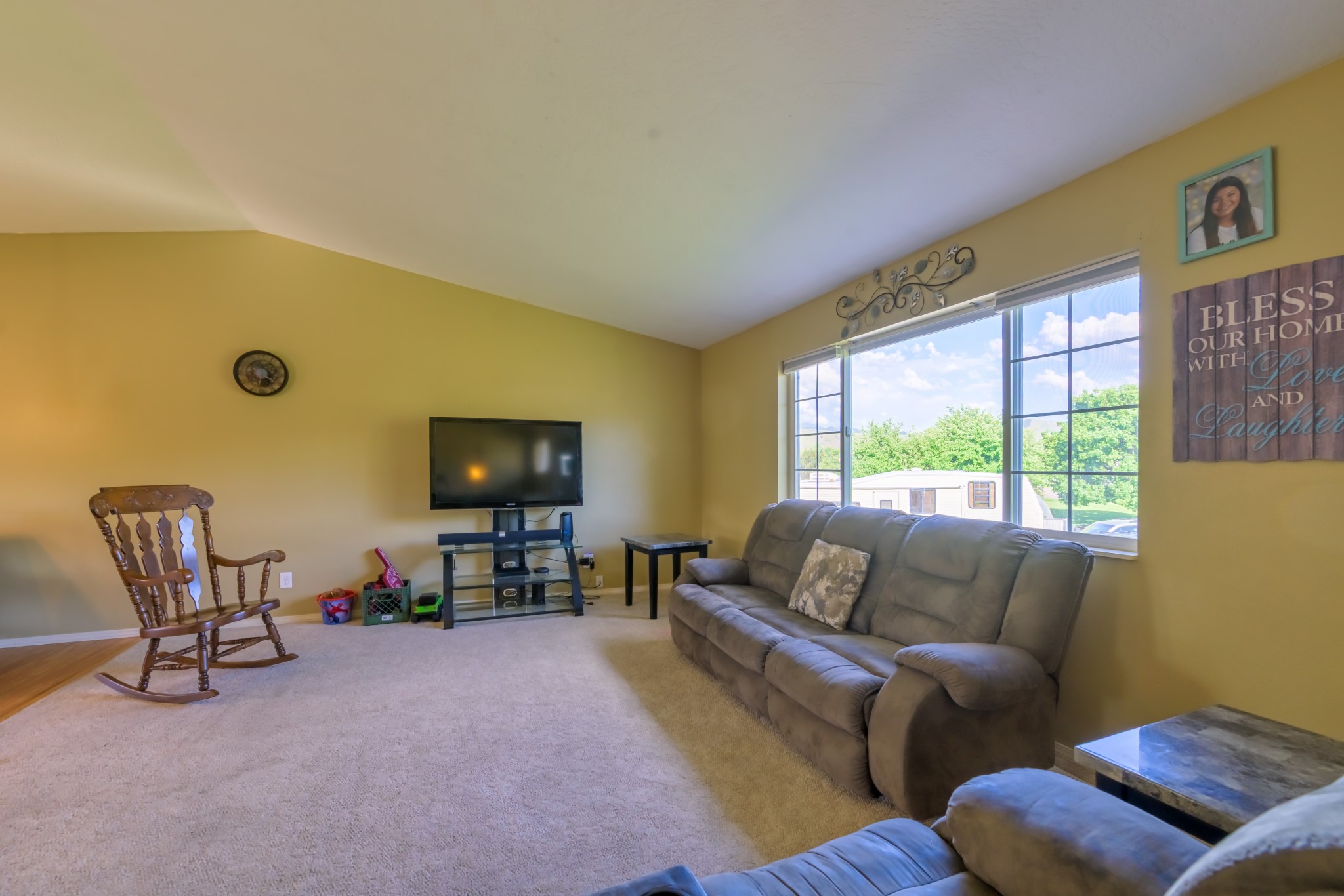 6760 Ruby Court Property Photo 13
