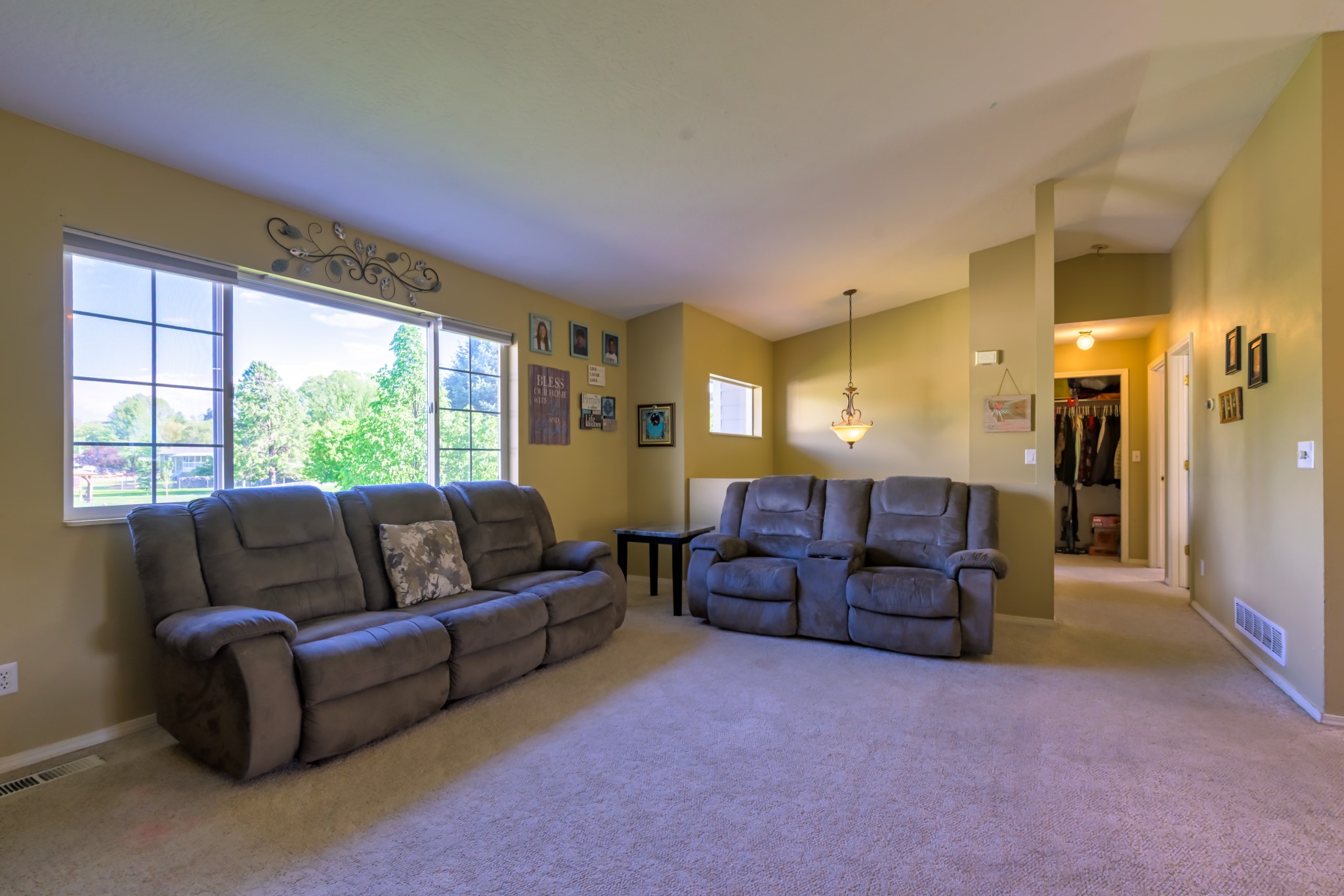 6760 Ruby Court Property Photo 14