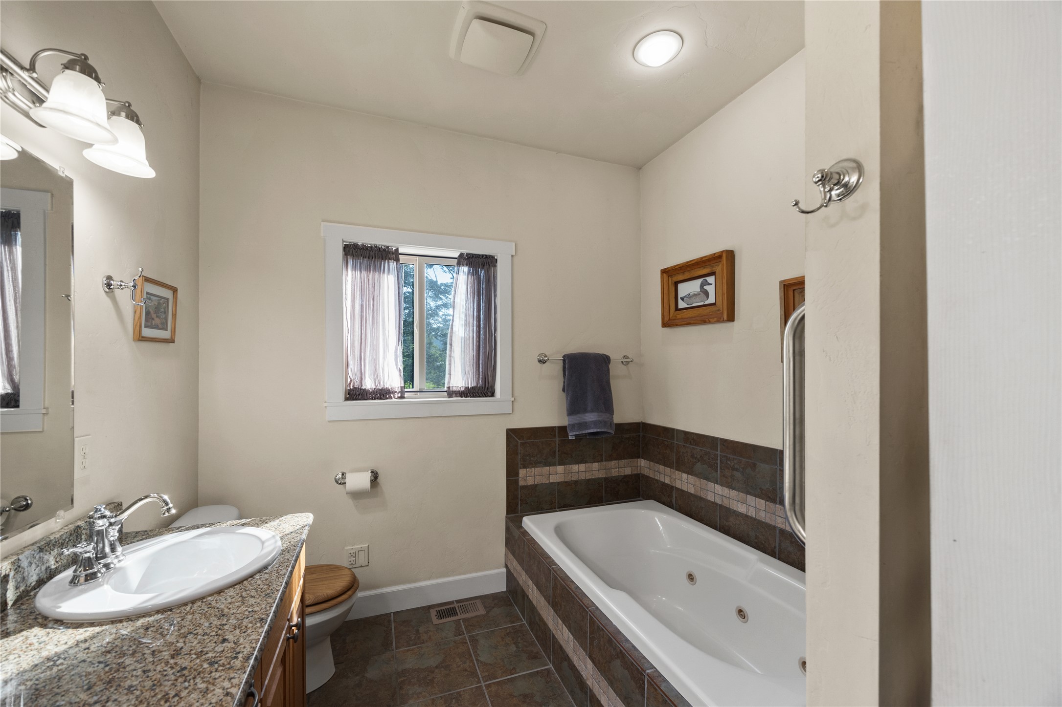 13471 Sundance Trail Property Photo 20