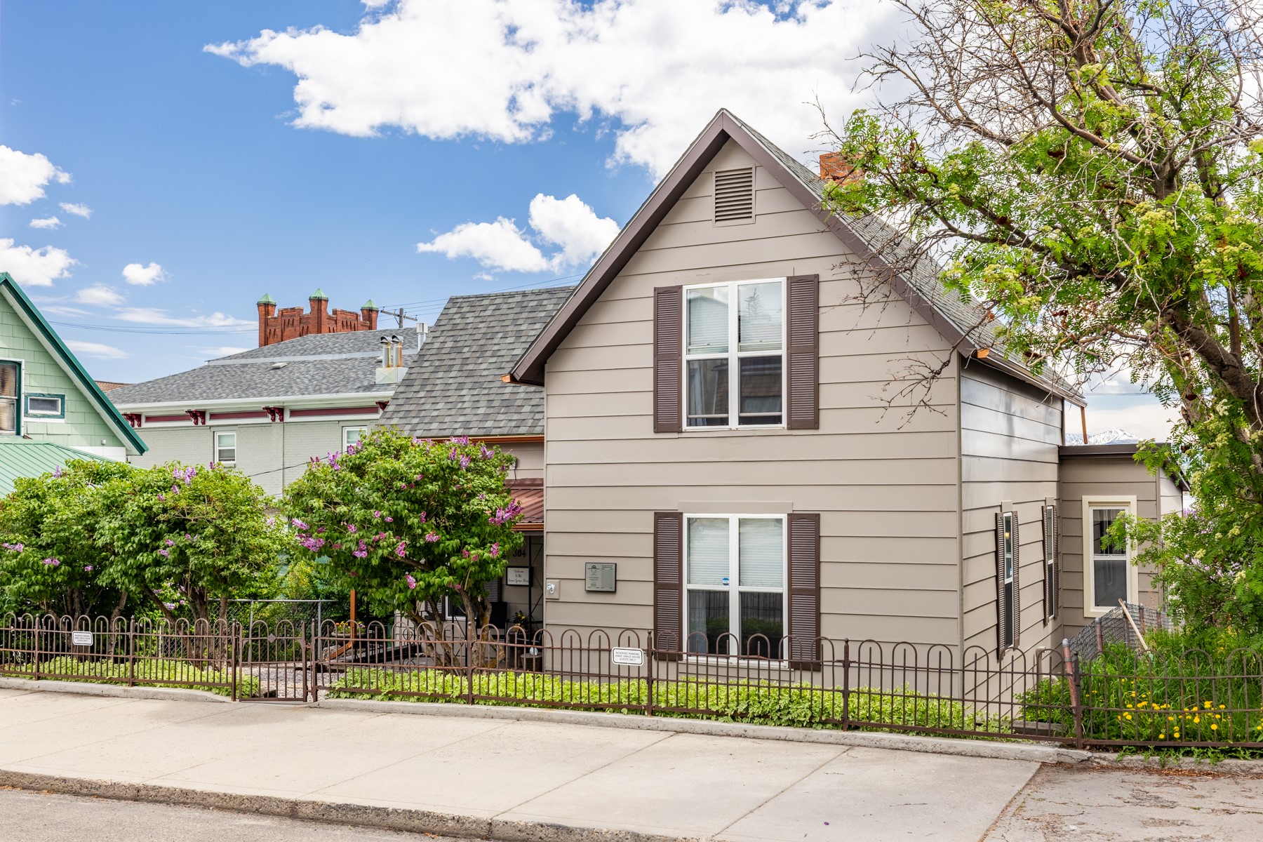 304 W Granite Street Property Photo