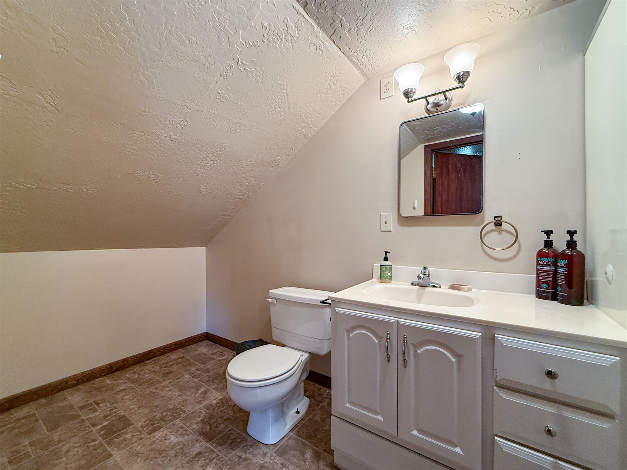 122 Main Street A Property Photo 54