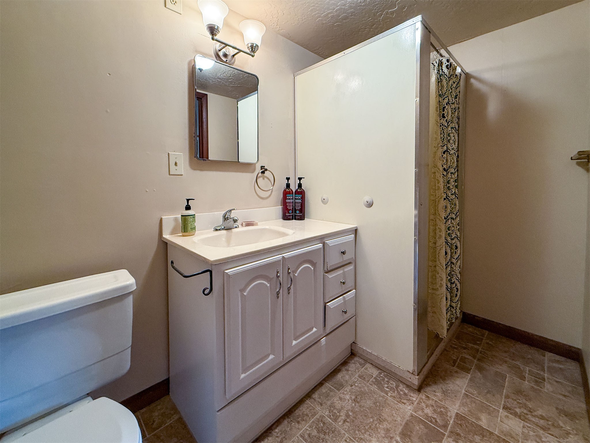 122 Main Street A Property Photo 55