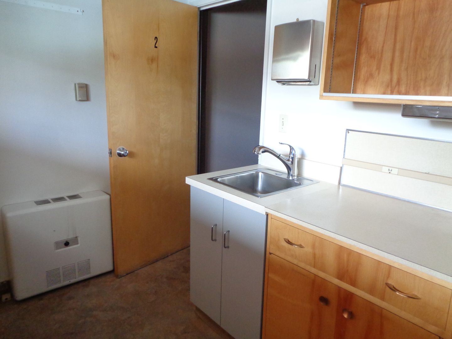 715 Kensington Avenue 22 Property Photo 2