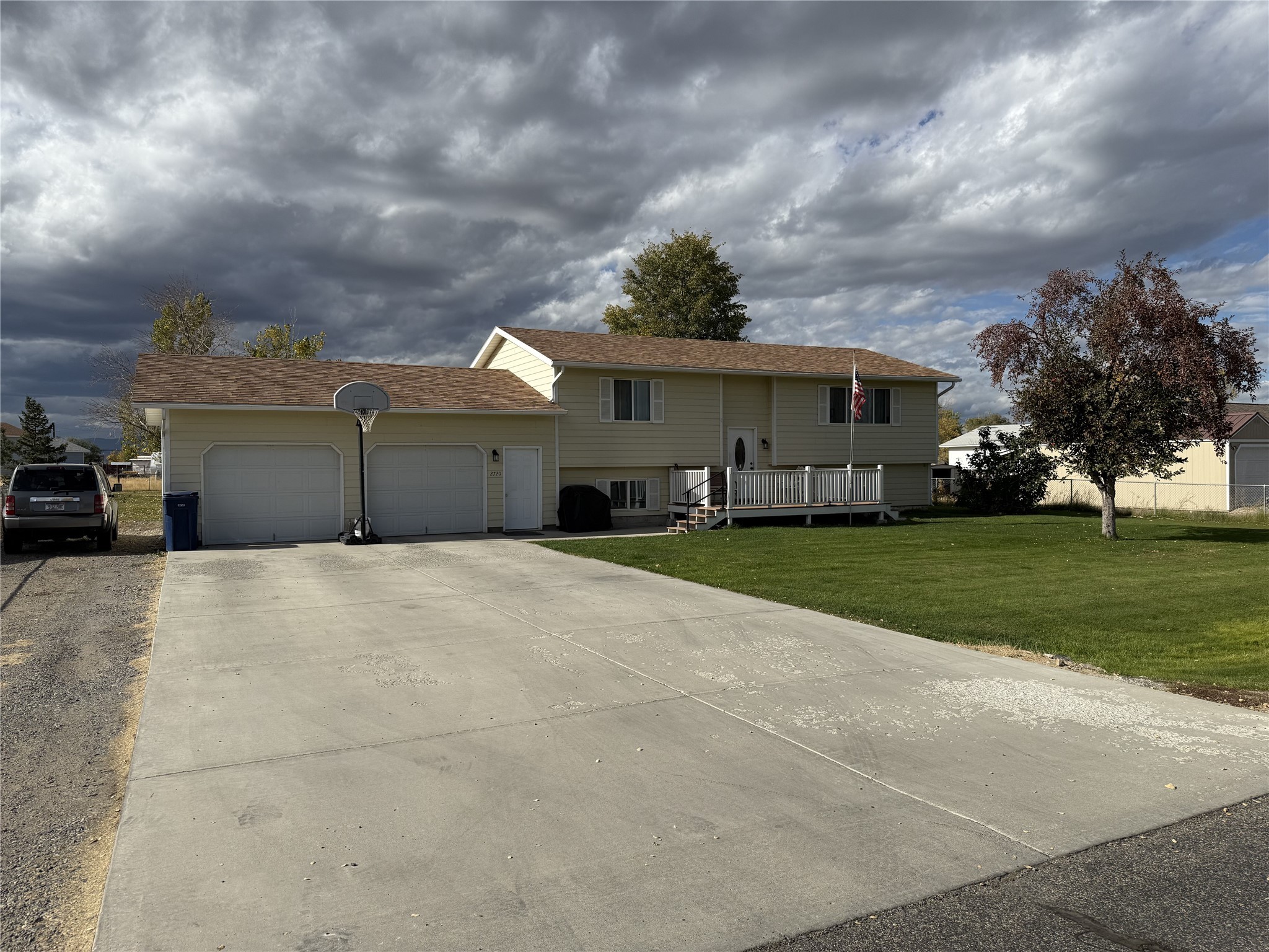 2720 Bandera Drive Property Photo 17