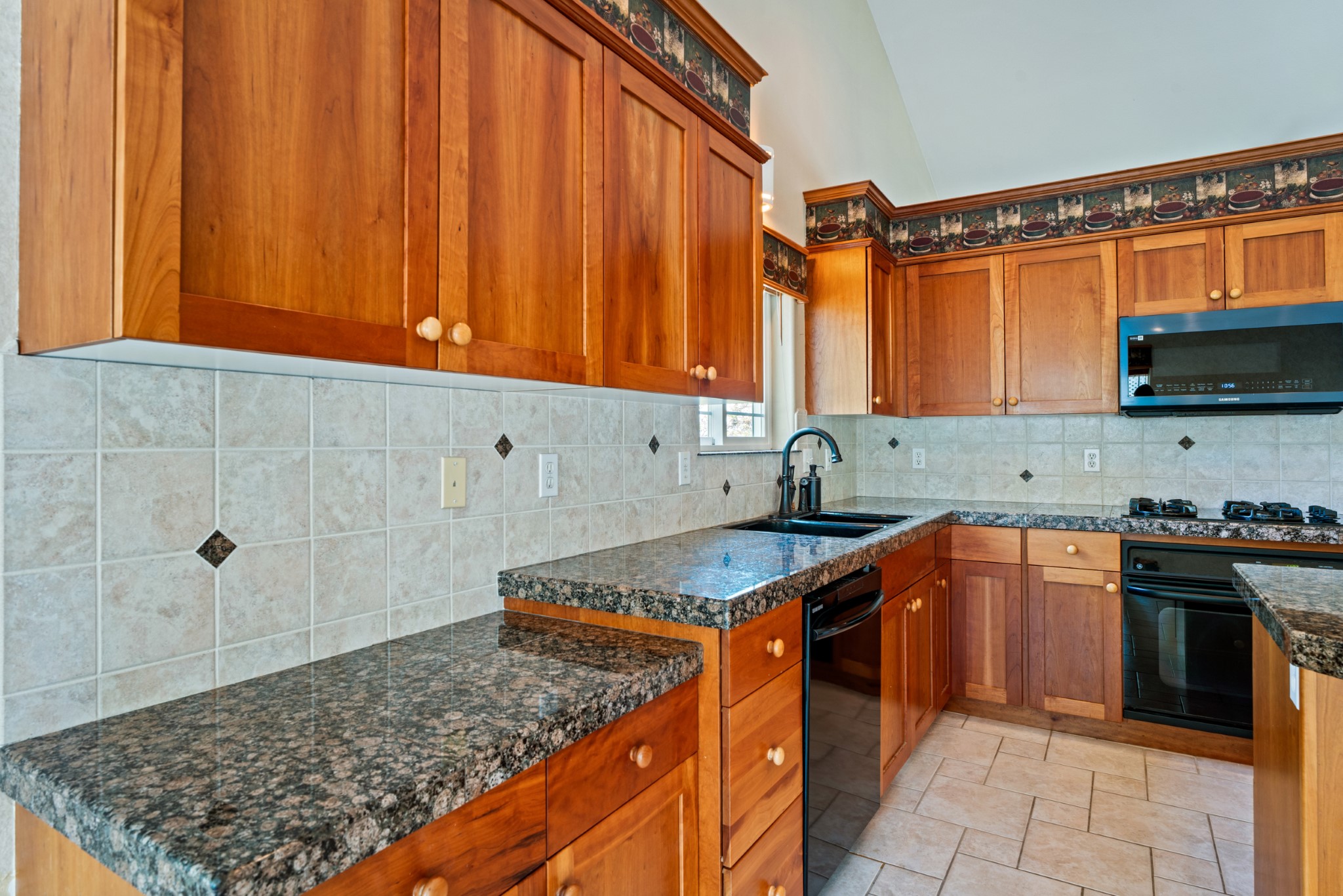 3721 Brandon Way Property Photo 12