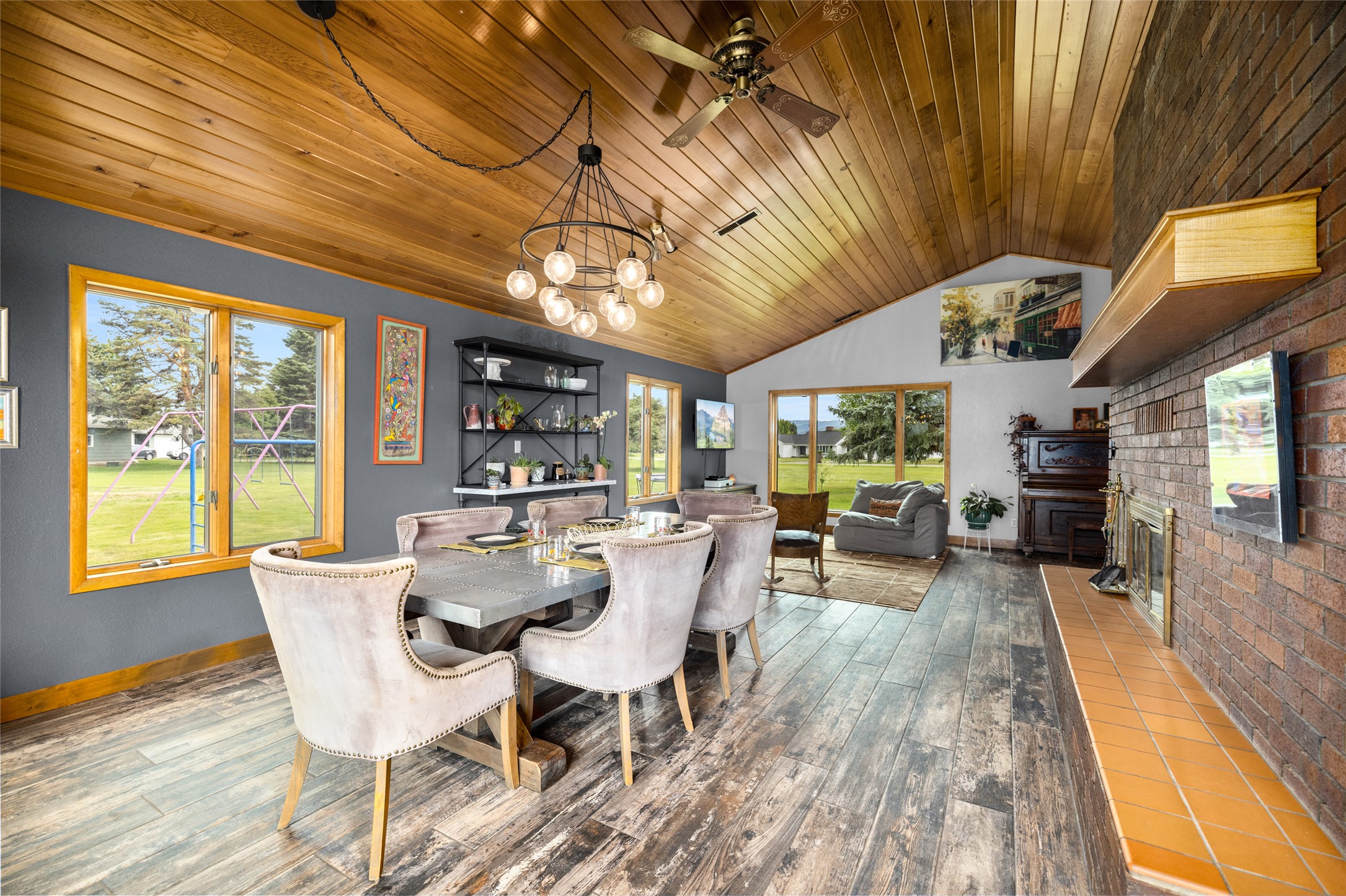 175 Somerset Drive Property Photo 10