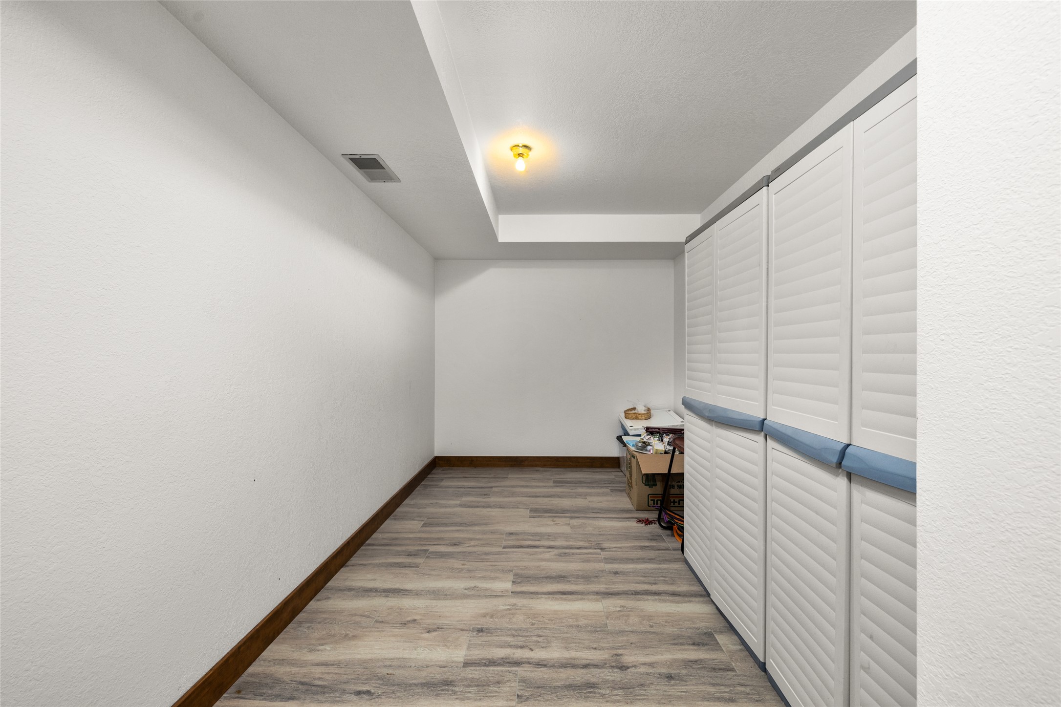 175 Somerset Drive Property Photo 40