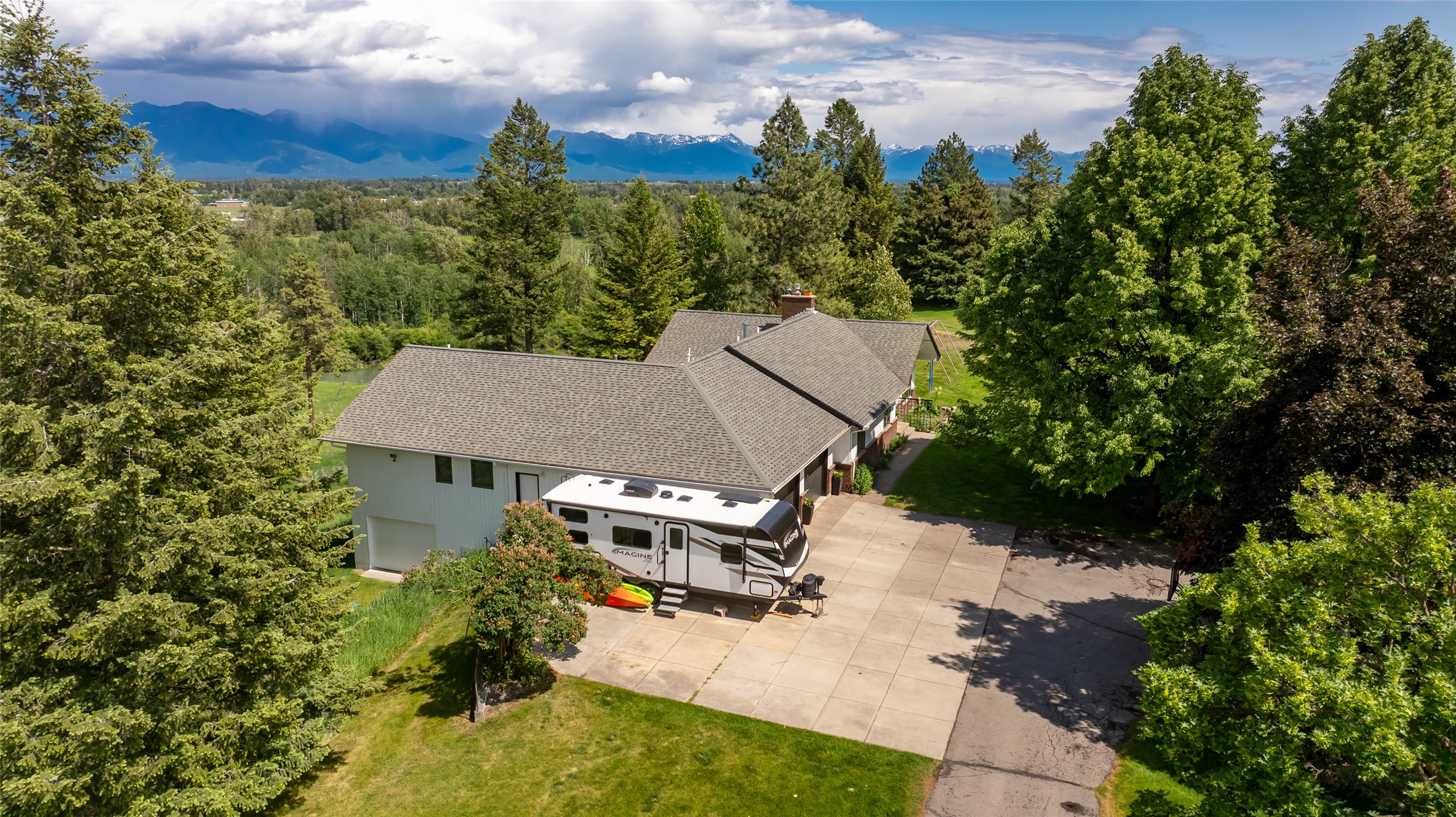 175 Somerset Drive Property Photo 47