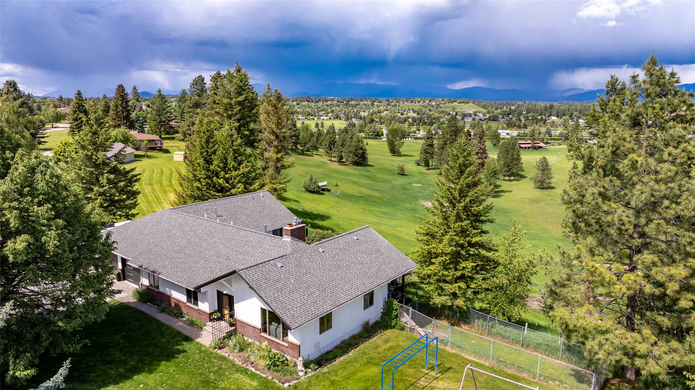 175 Somerset Drive Property Photo 49